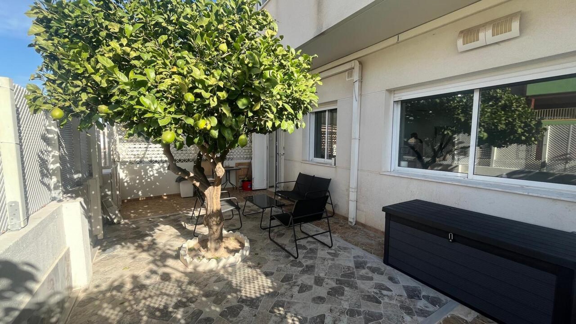 Återförsäljning - Radhus -
Algorfa