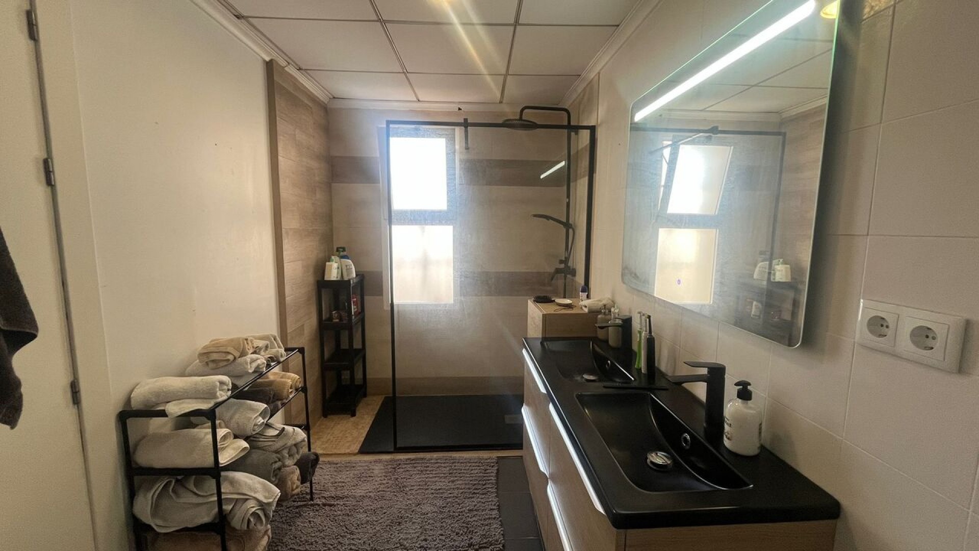 Återförsäljning - Radhus -
Algorfa