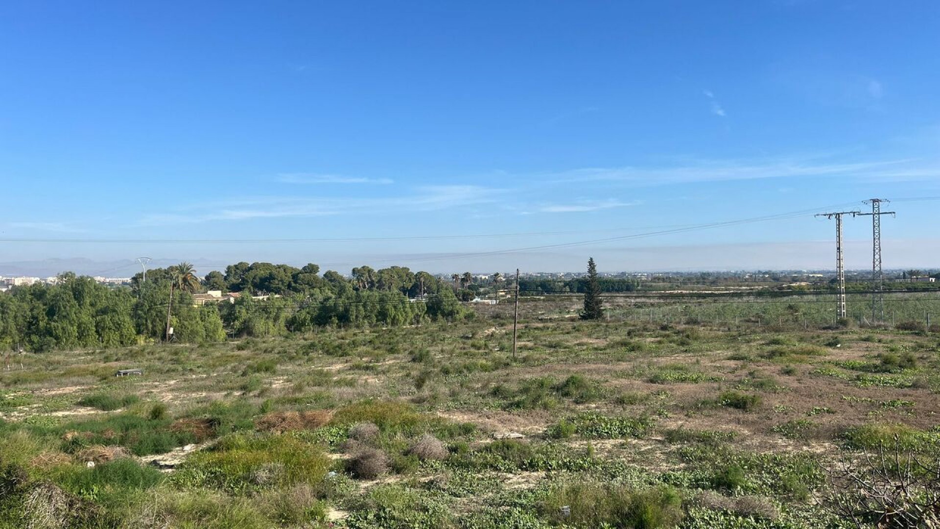 Återförsäljning - Radhus -
Algorfa