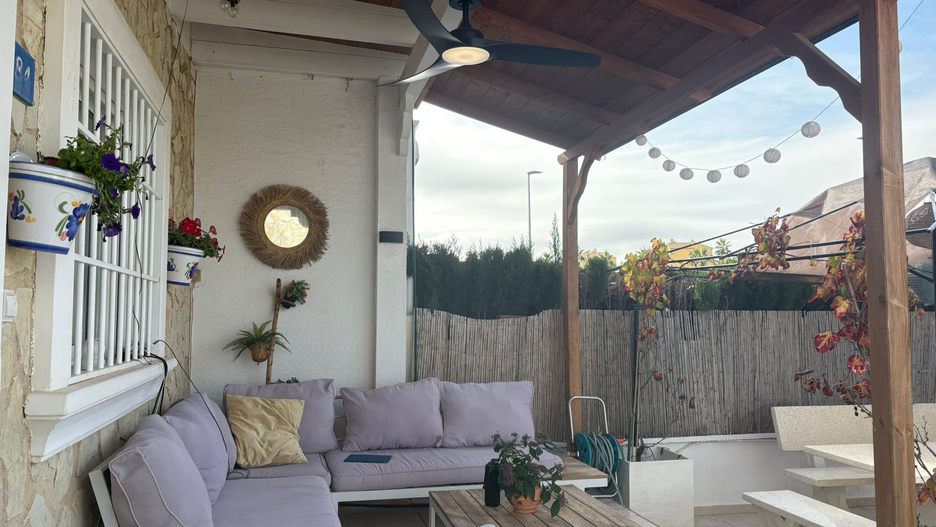 Återförsäljning - Radhus -
Algorfa