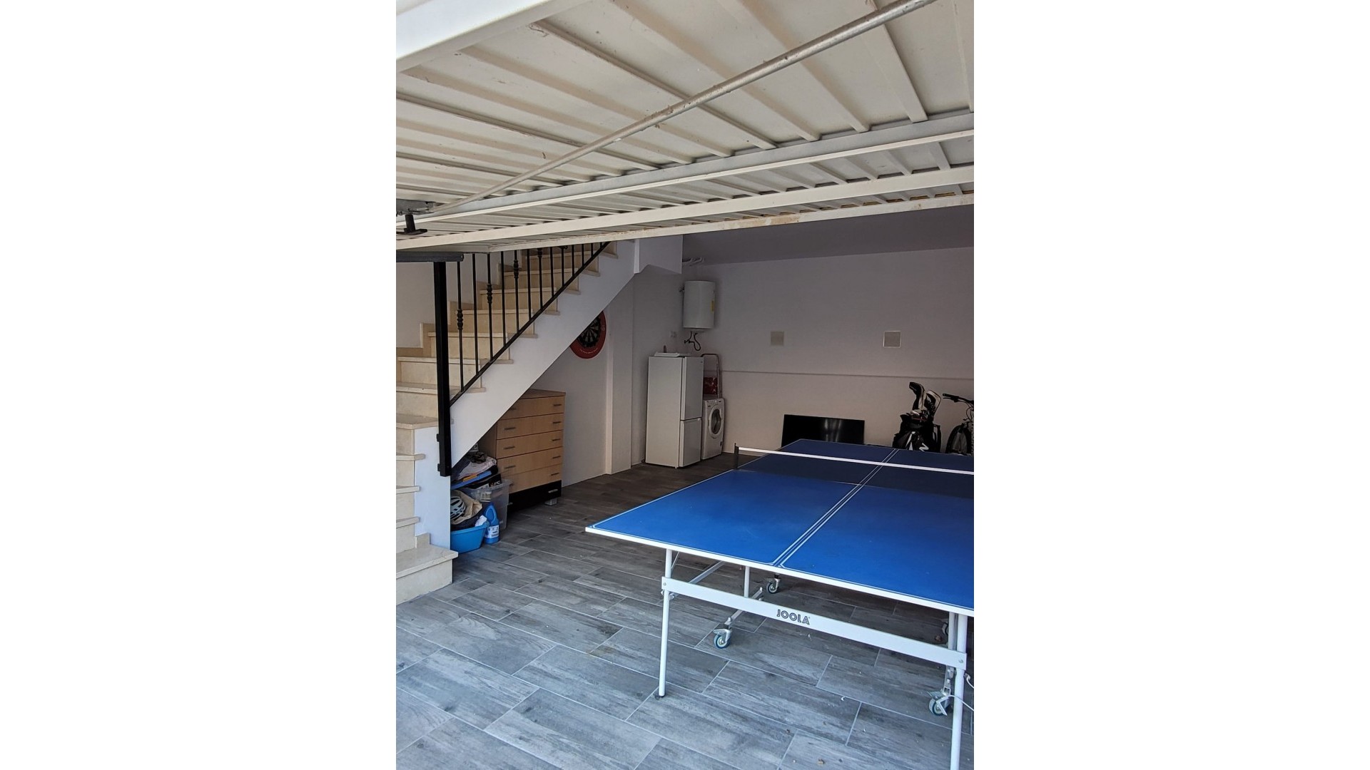 Återförsäljning - Radhus -
Algorfa