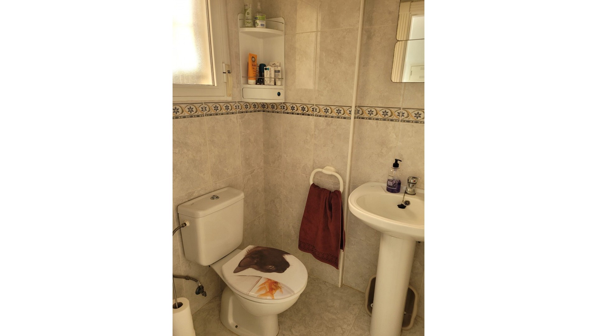 Återförsäljning - Radhus -
Algorfa