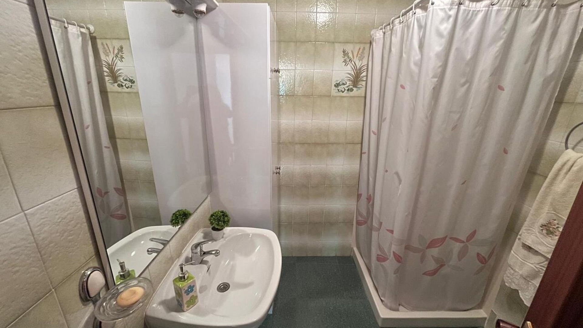 Återförsäljning - Radhus -
Algorfa