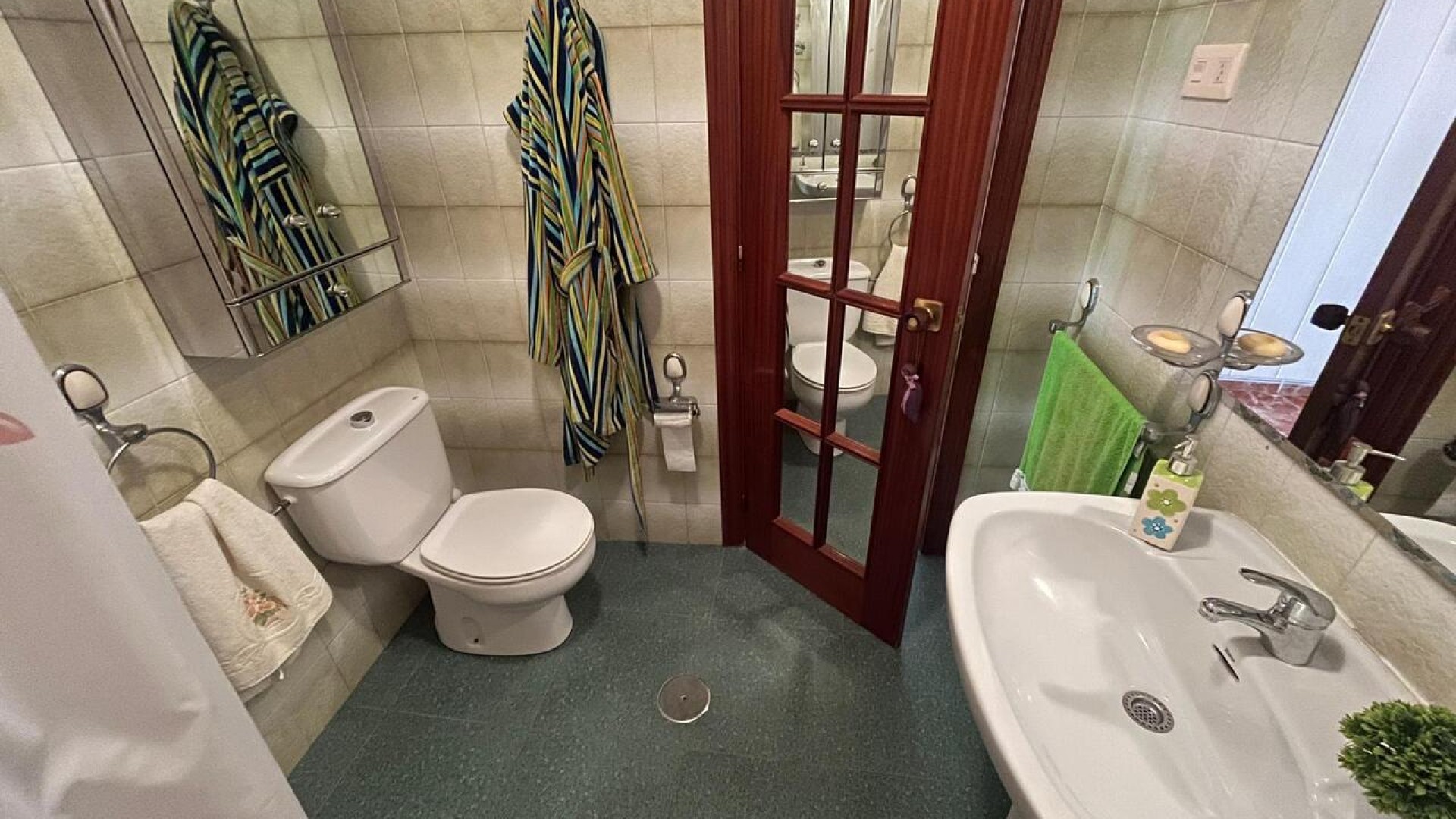 Återförsäljning - Radhus -
Algorfa