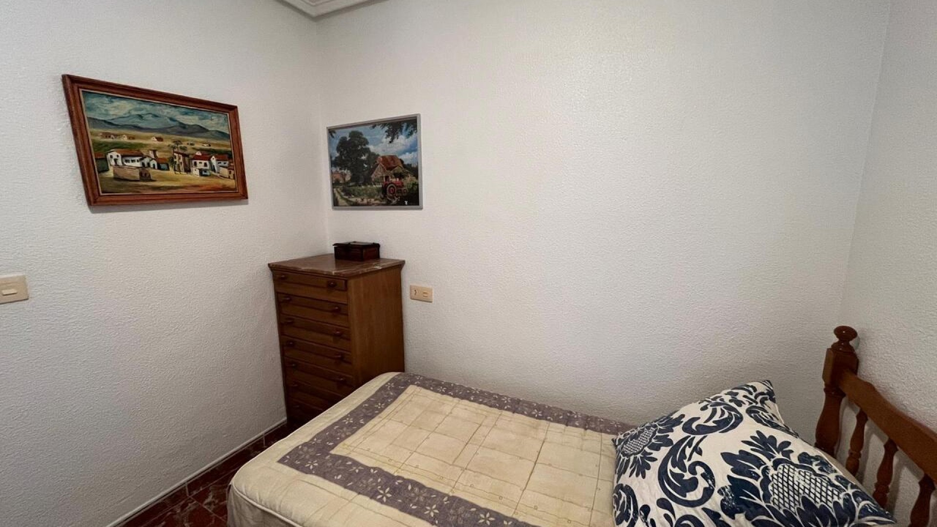 Återförsäljning - Radhus -
Algorfa