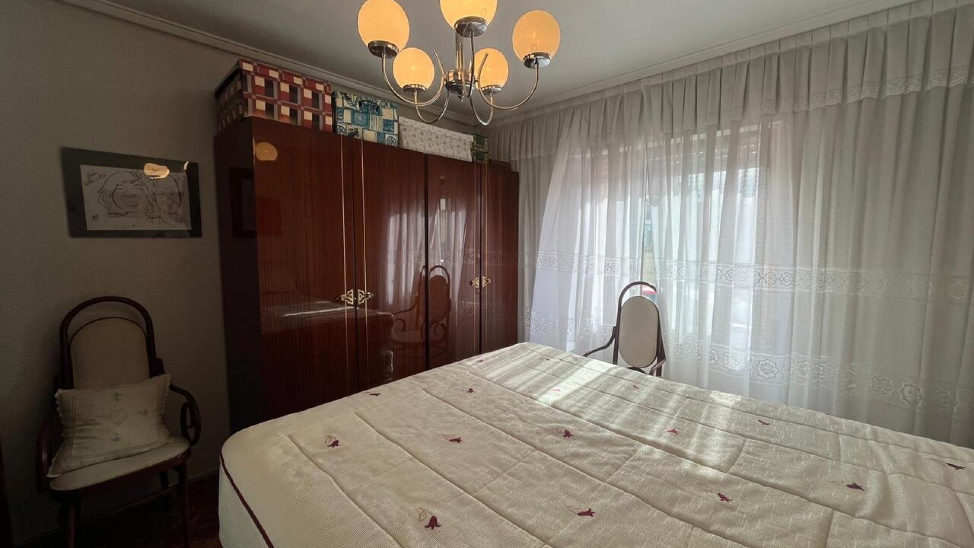 Återförsäljning - Radhus -
Algorfa