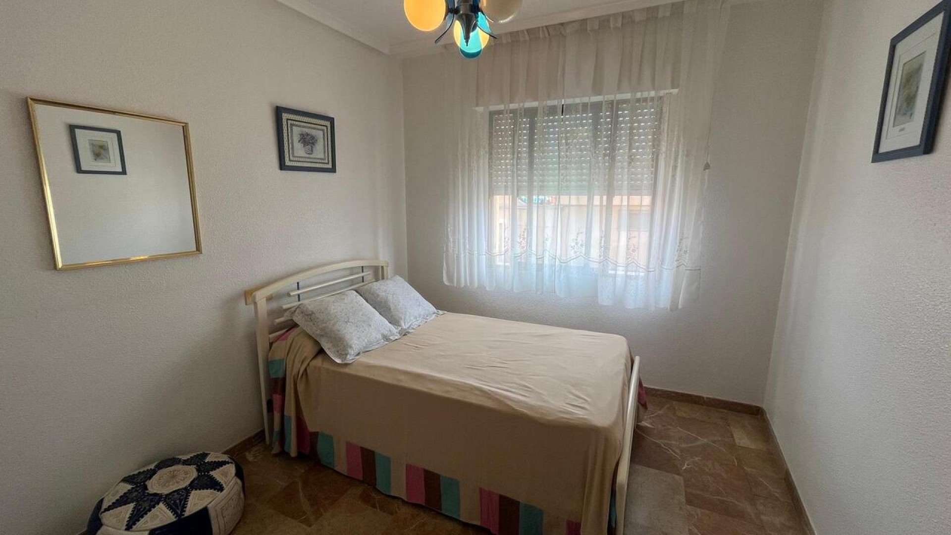 Återförsäljning - Radhus -
Algorfa