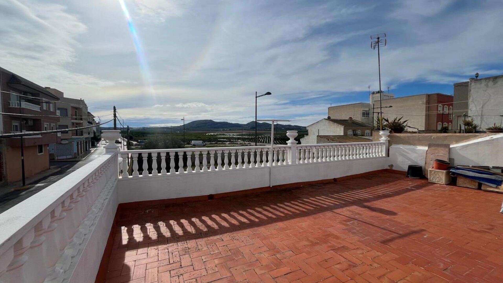 Återförsäljning - Radhus -
Algorfa