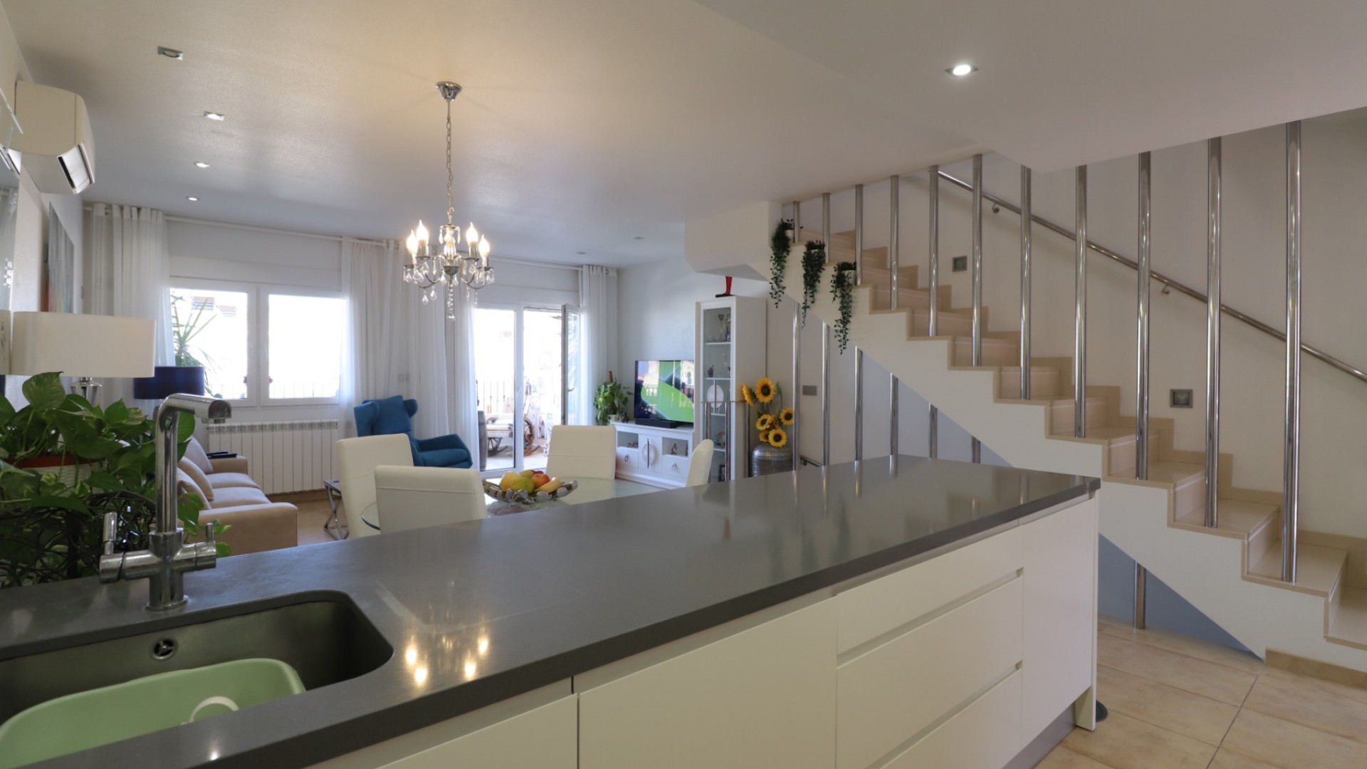 Återförsäljning - Radhus -
Benijofar - Benijofar - Village