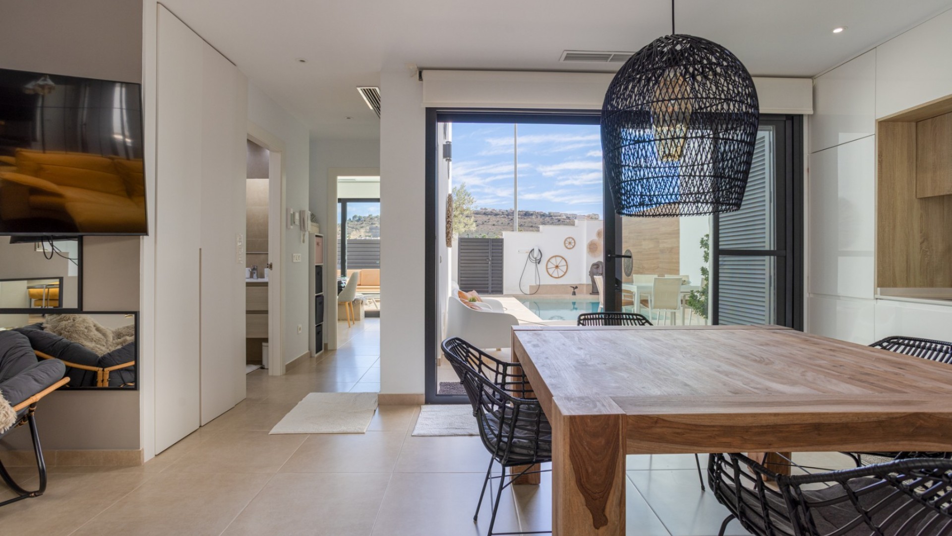 Återförsäljning - Radhus -
Benijofar