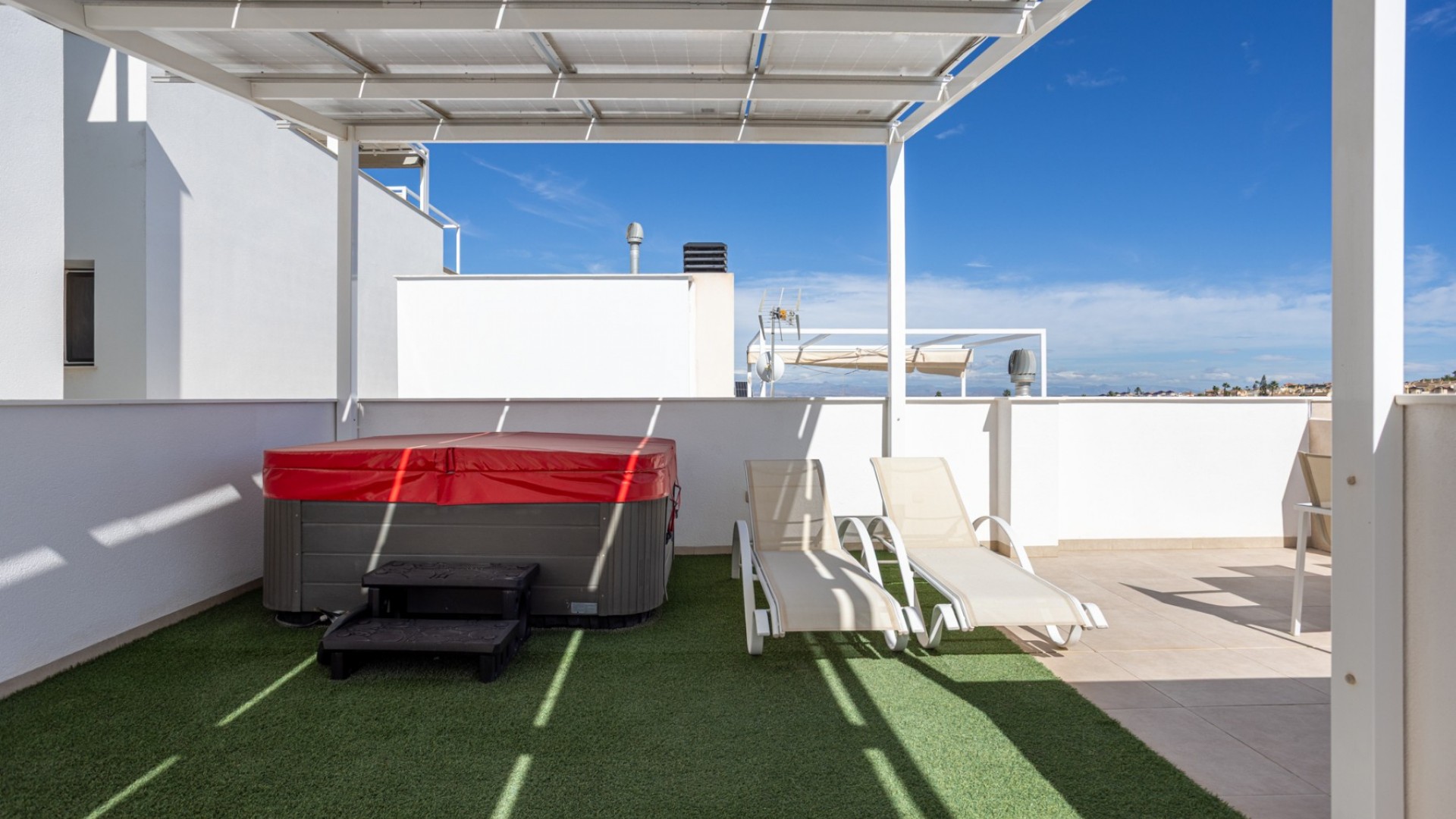 Återförsäljning - Radhus -
Benijofar