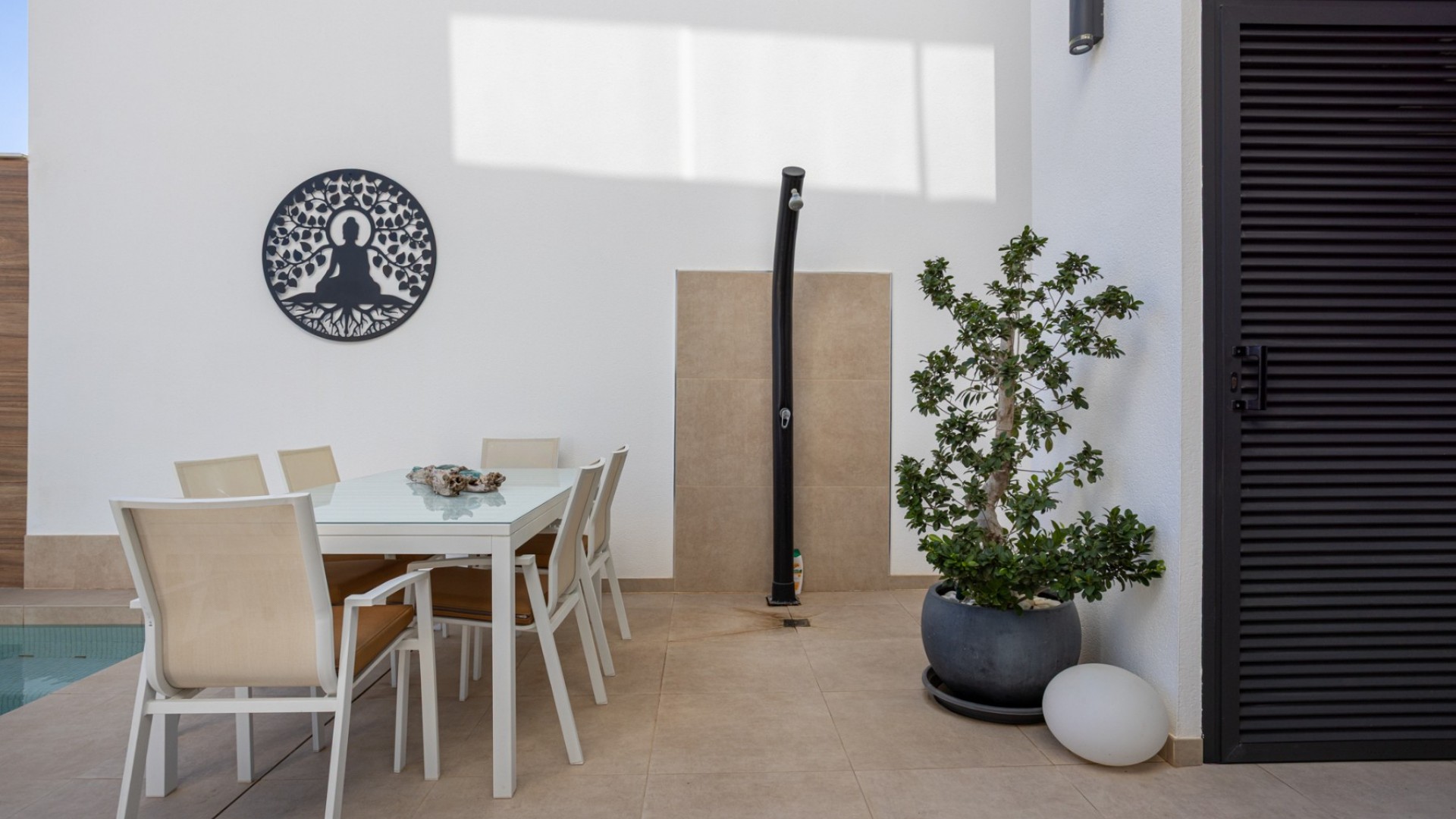 Återförsäljning - Radhus -
Benijofar