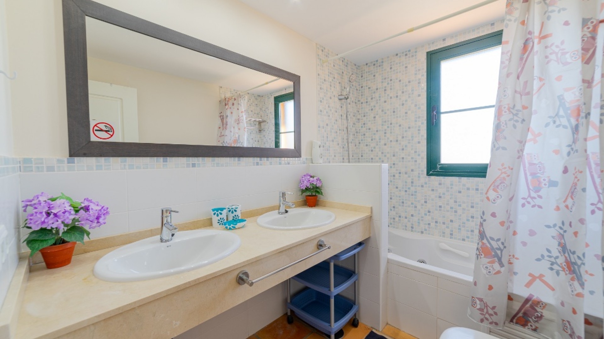 Återförsäljning - Radhus -
Finestrat