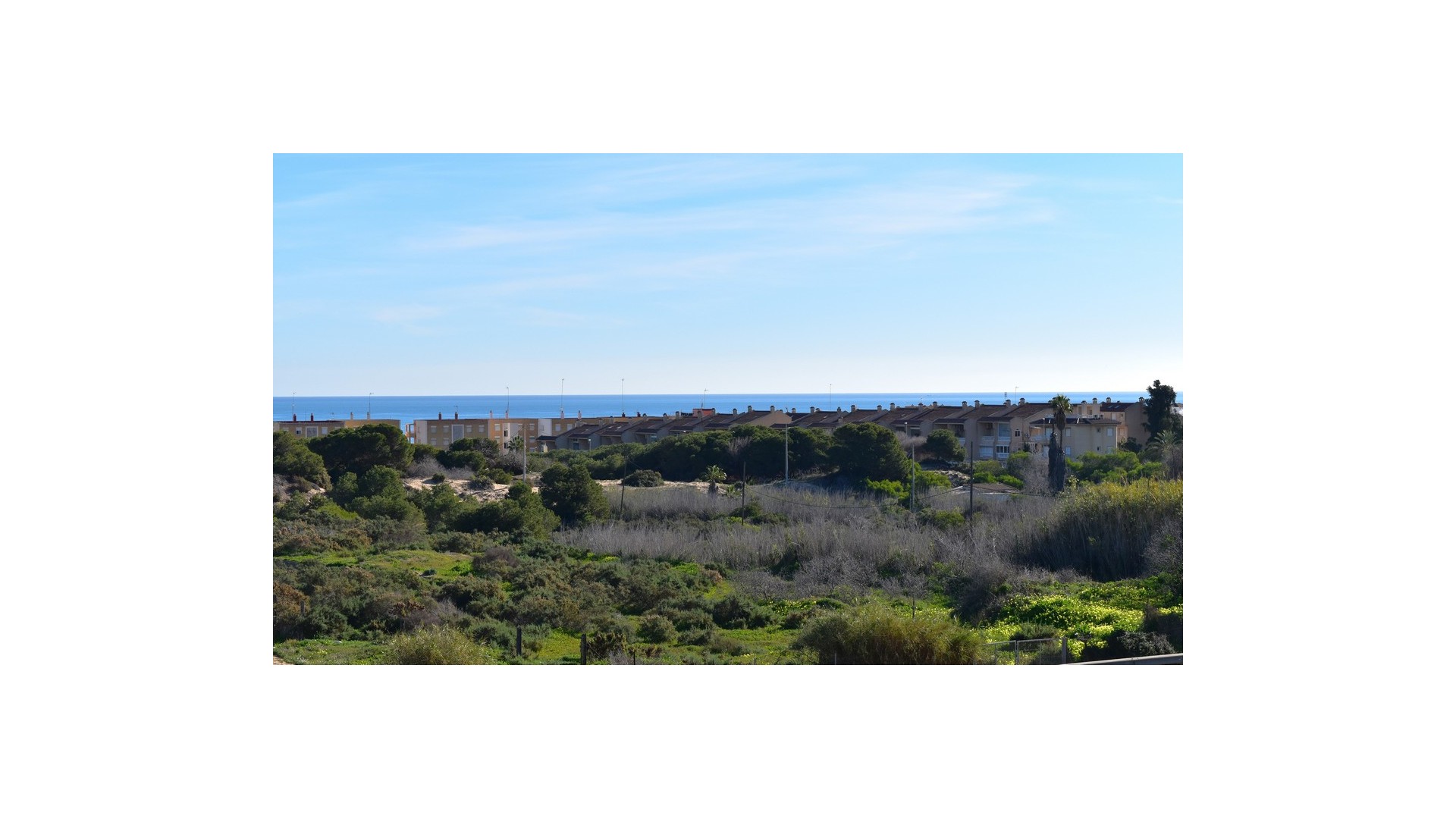 Återförsäljning - Radhus -
Guardamar del Segura