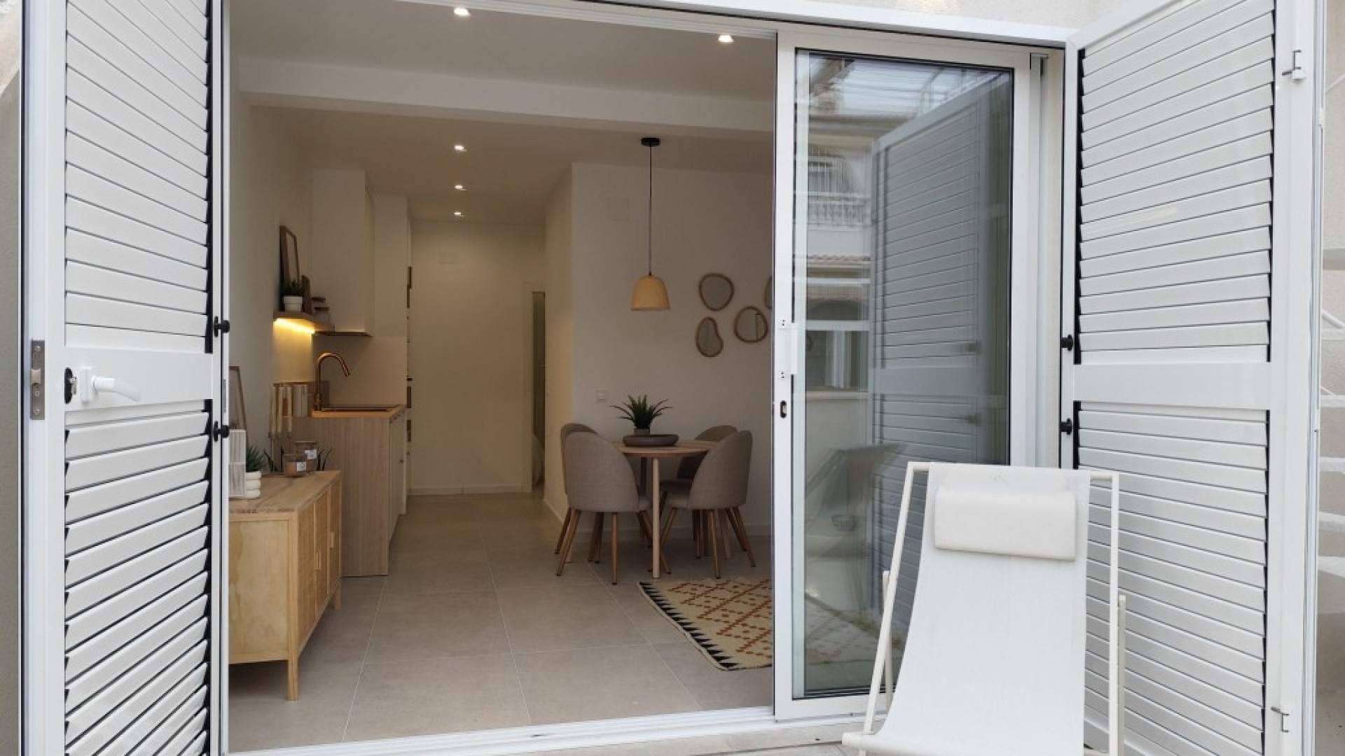 Återförsäljning - Radhus -
La Siesta