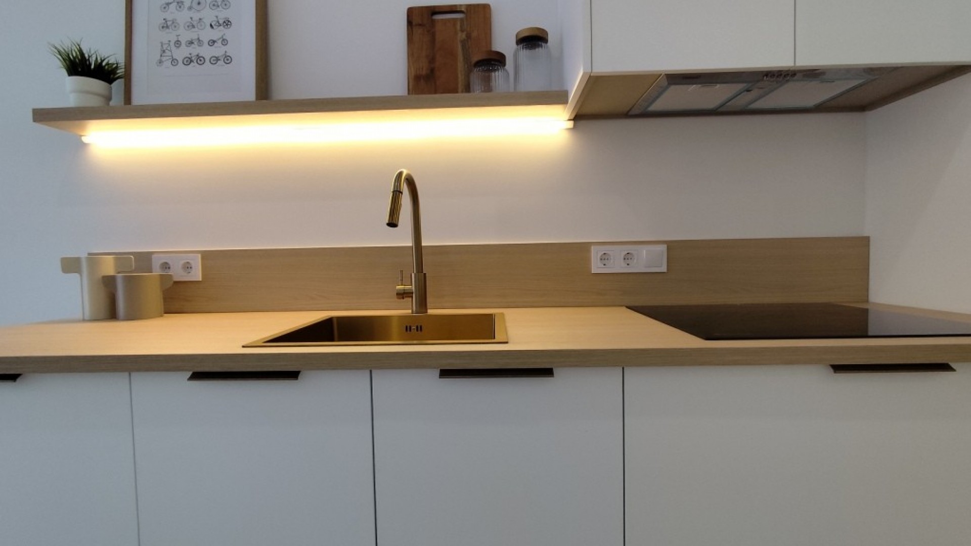 Återförsäljning - Radhus -
La Siesta