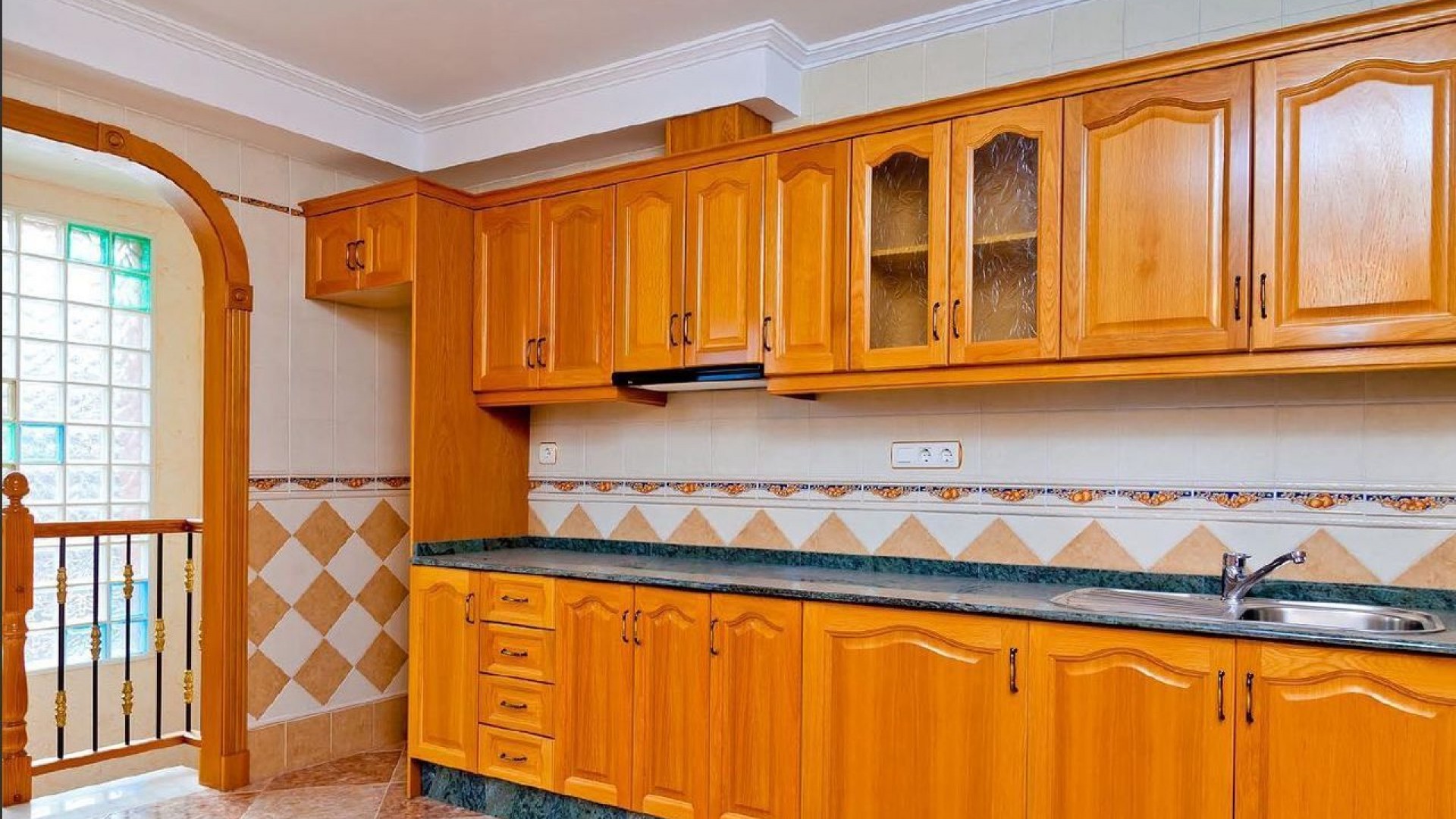 Återförsäljning - Radhus -
Los Altos