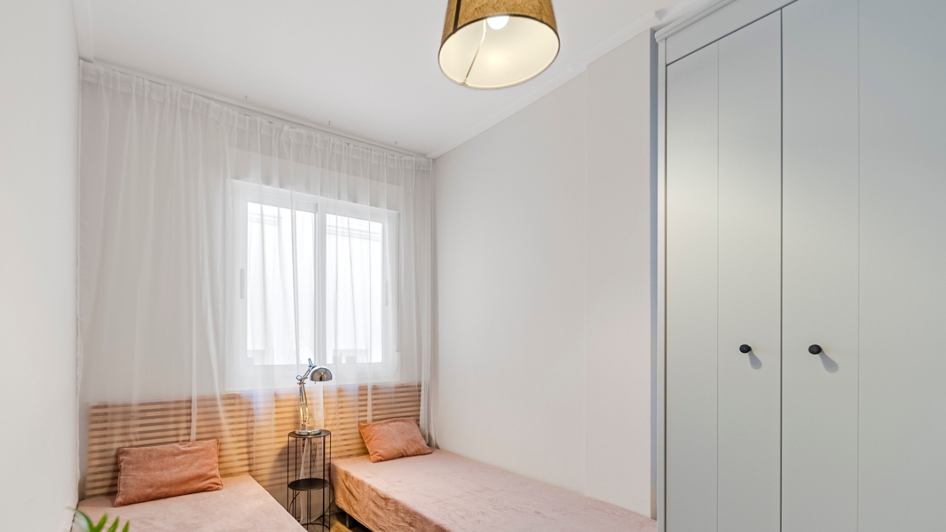 Återförsäljning - Radhus -
Los Balcones - Los Altos del Edén - Los Balcones