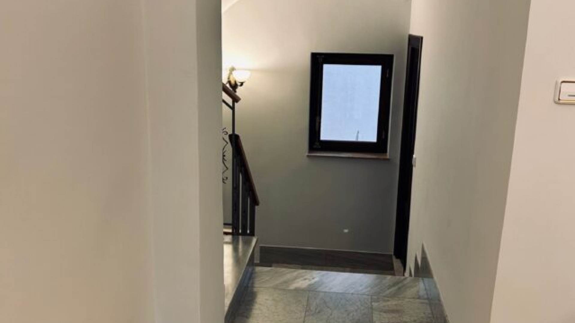 Återförsäljning - Radhus -
Monóvar