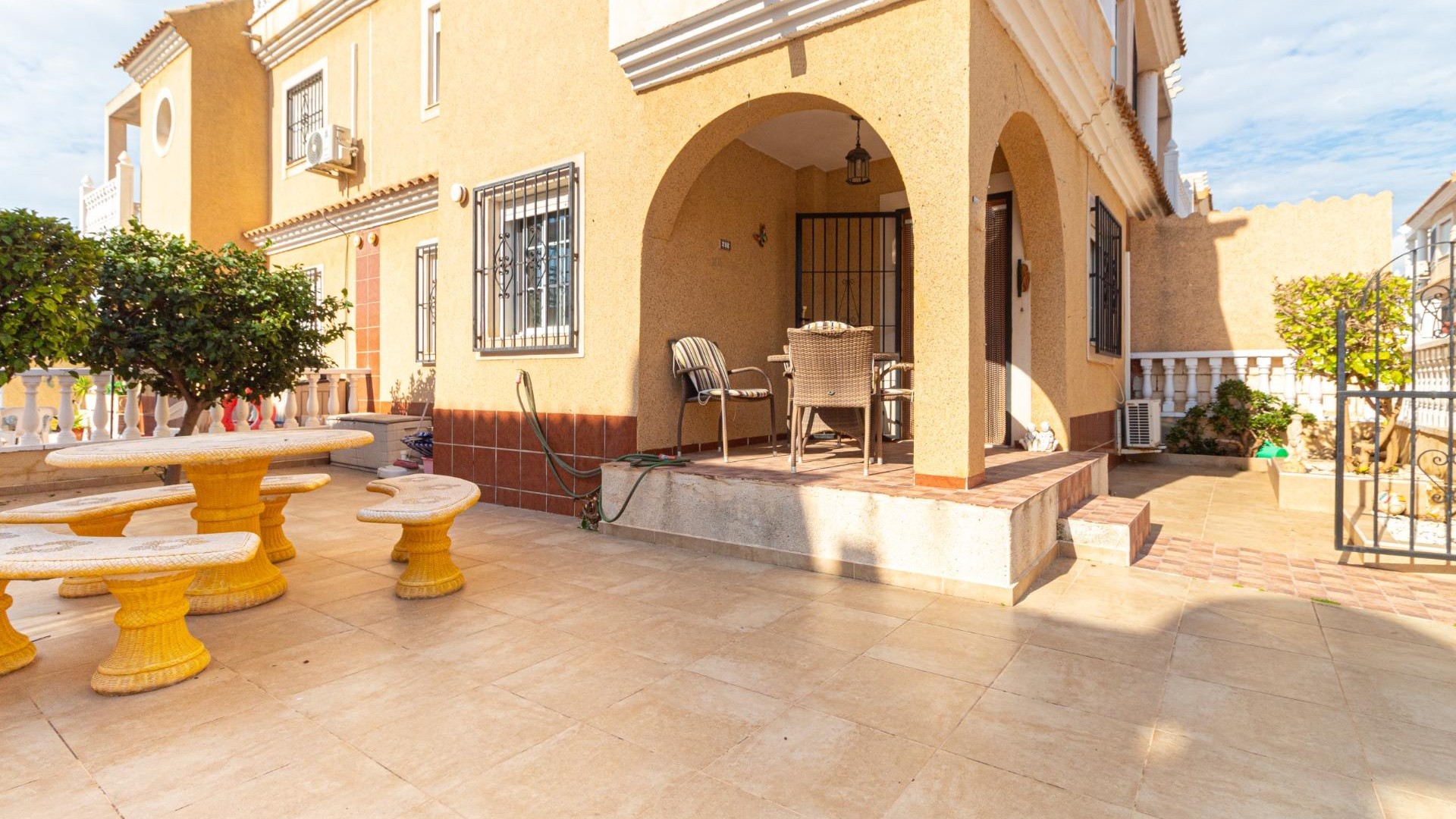 Återförsäljning - Radhus -
Orihuela Costa - Cabo Roig