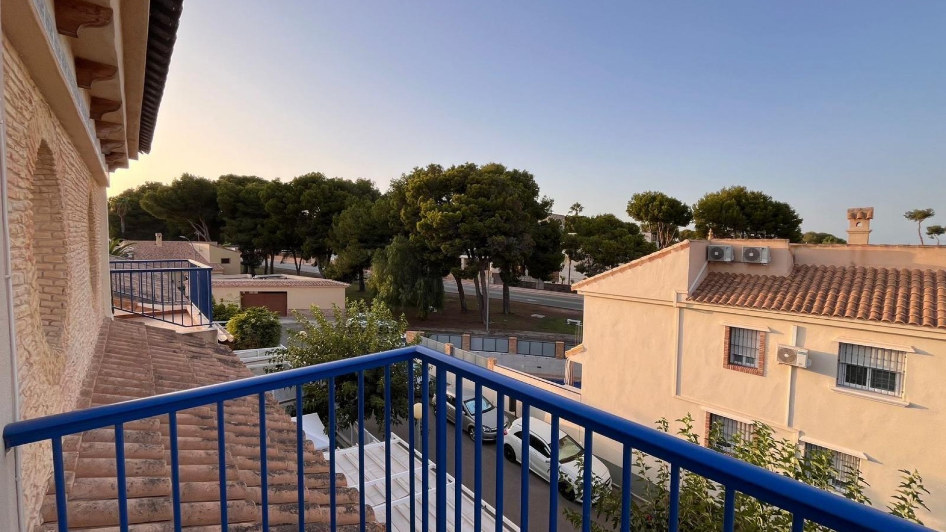 Återförsäljning - Radhus -
Orihuela Costa - Campoamor