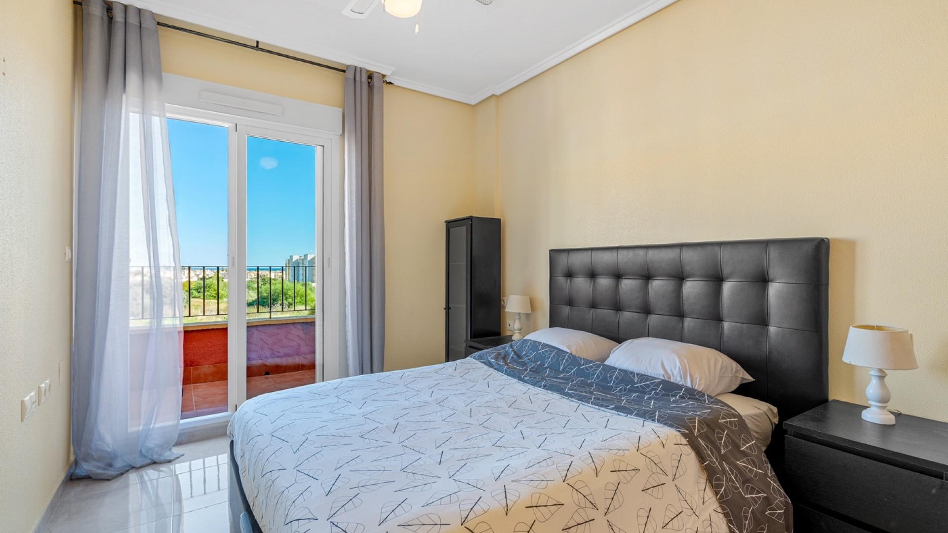 Återförsäljning - Radhus -
Orihuela Costa - Los Dolses*