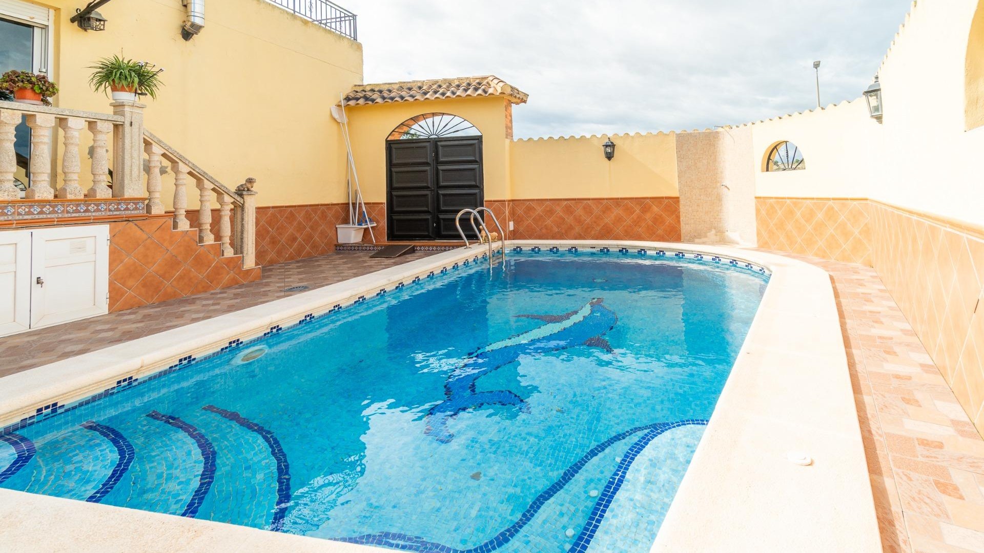 Återförsäljning - Radhus -
Orihuela - Desamparados-Hurchillo-Torremendo