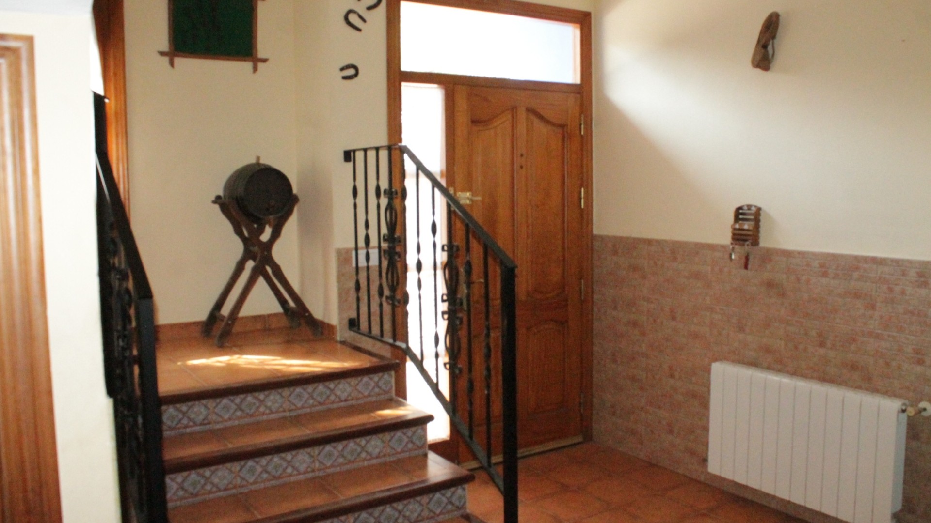 Återförsäljning - Radhus -
Pinoso - Pinoso Alicante