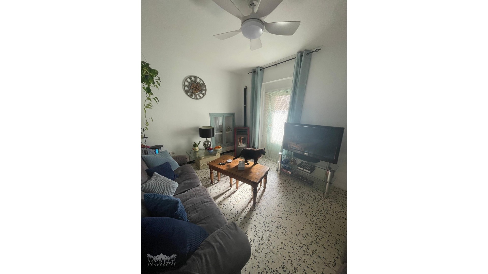 Återförsäljning - Radhus -
Pinoso - Pinoso Alicante