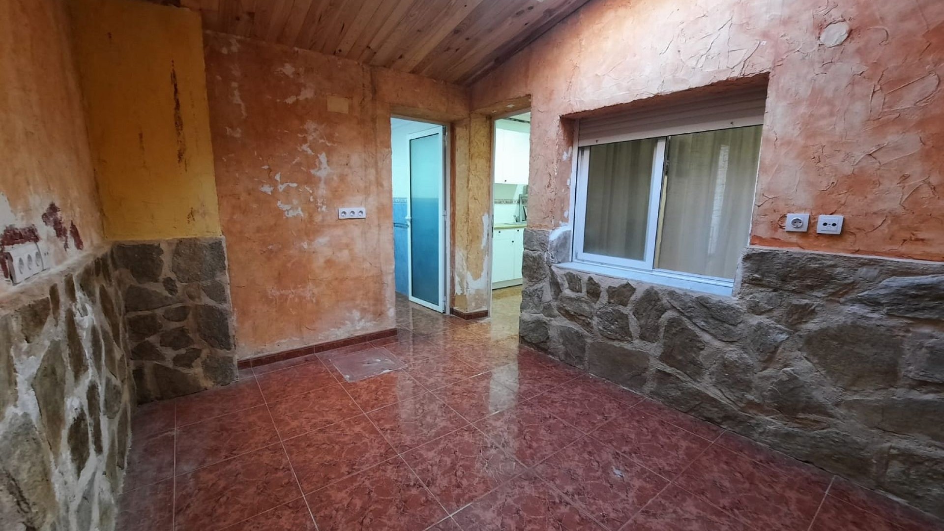 Återförsäljning - Radhus -
Salinas