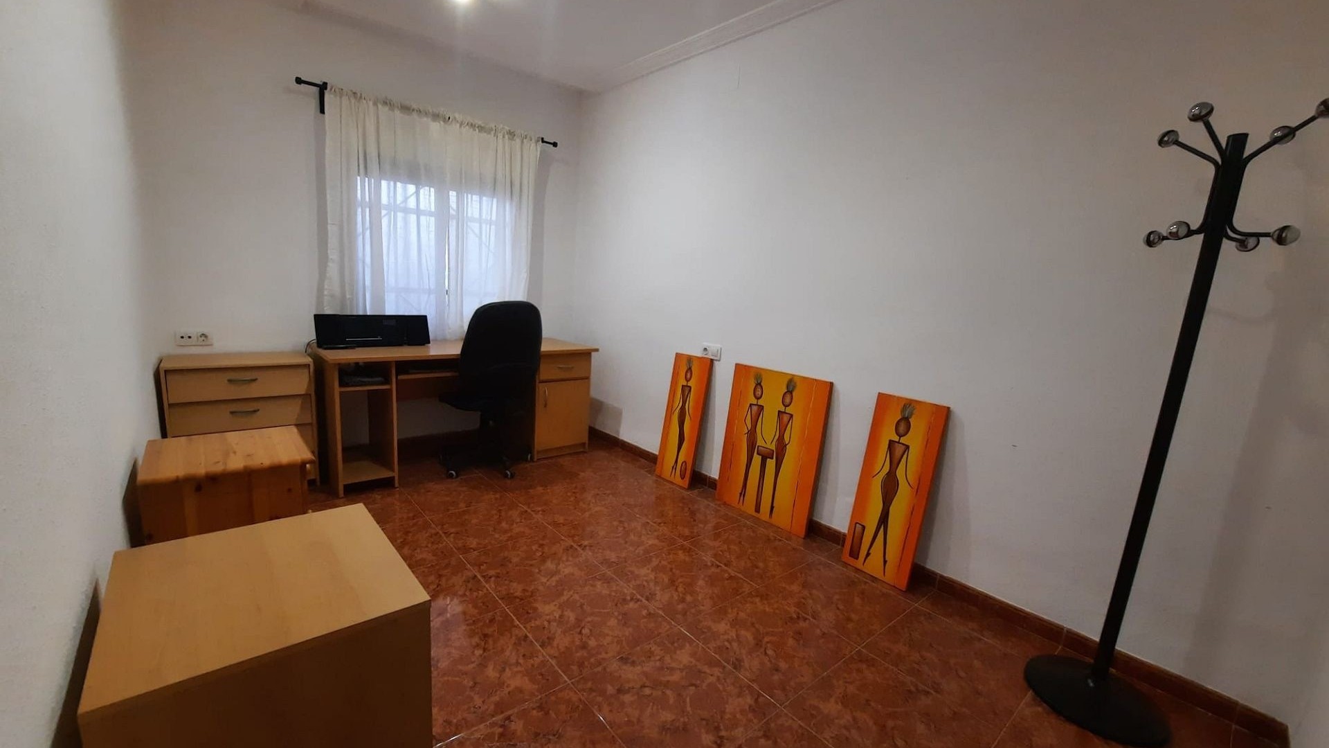 Återförsäljning - Radhus -
Salinas