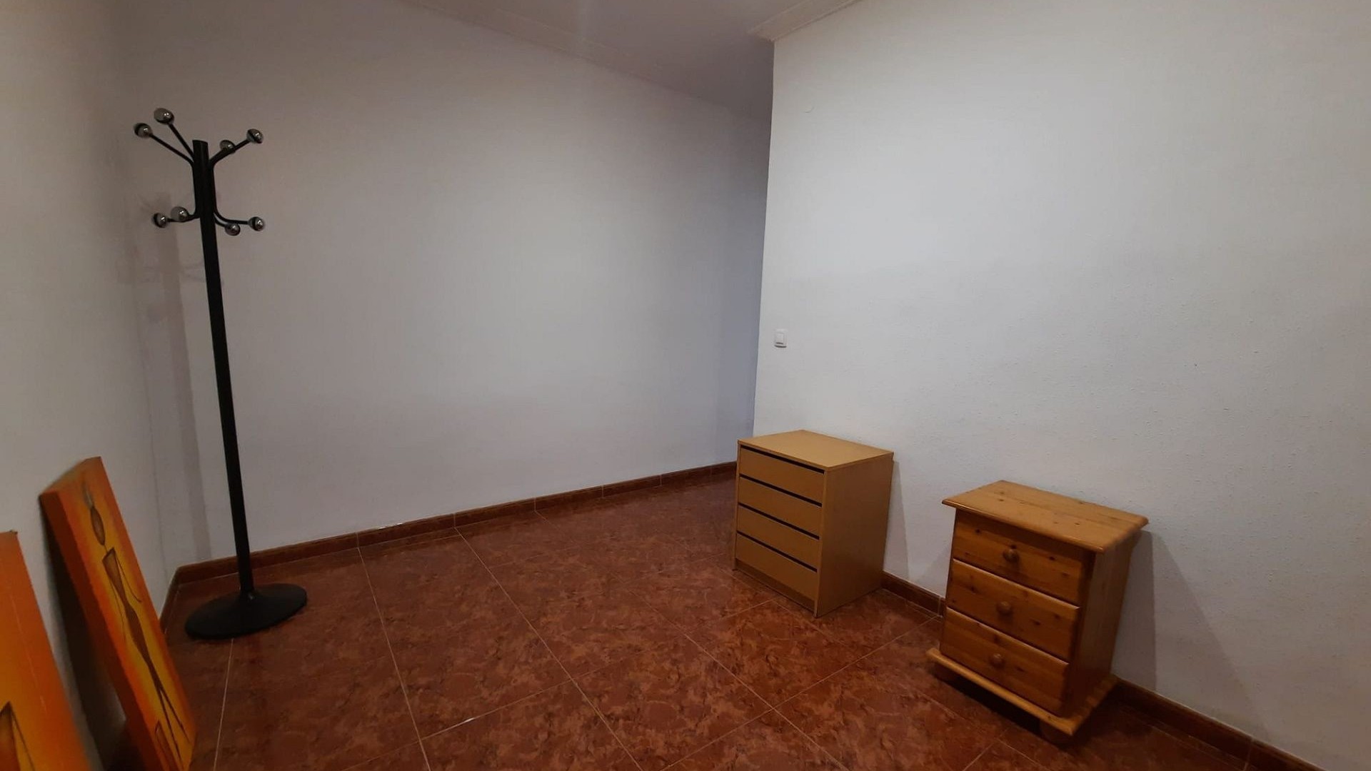 Återförsäljning - Radhus -
Salinas