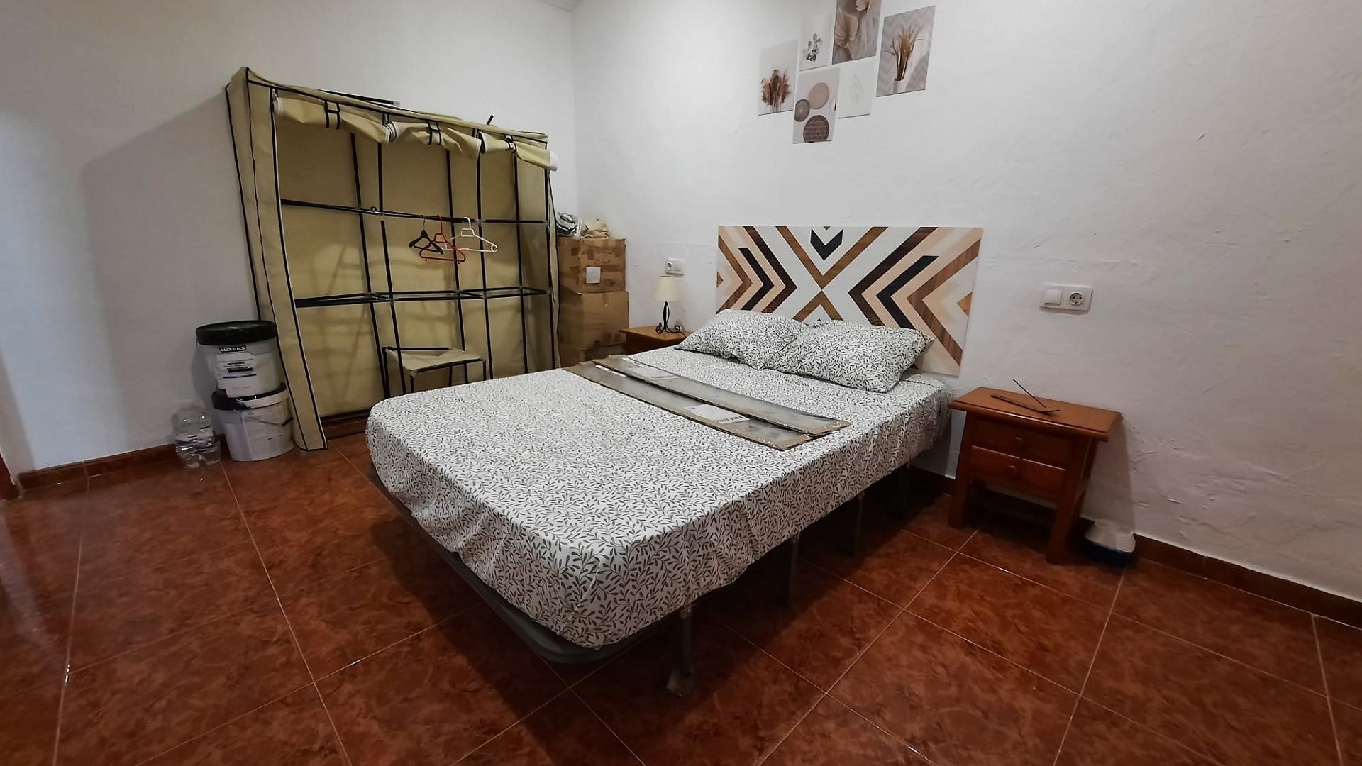 Återförsäljning - Radhus -
Salinas