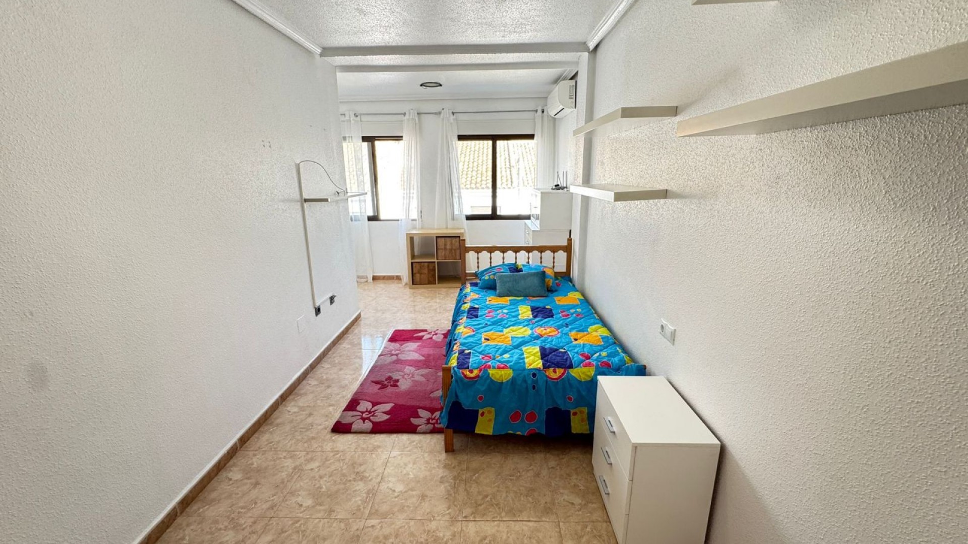 Återförsäljning - Radhus -
San Miguel de Salinas