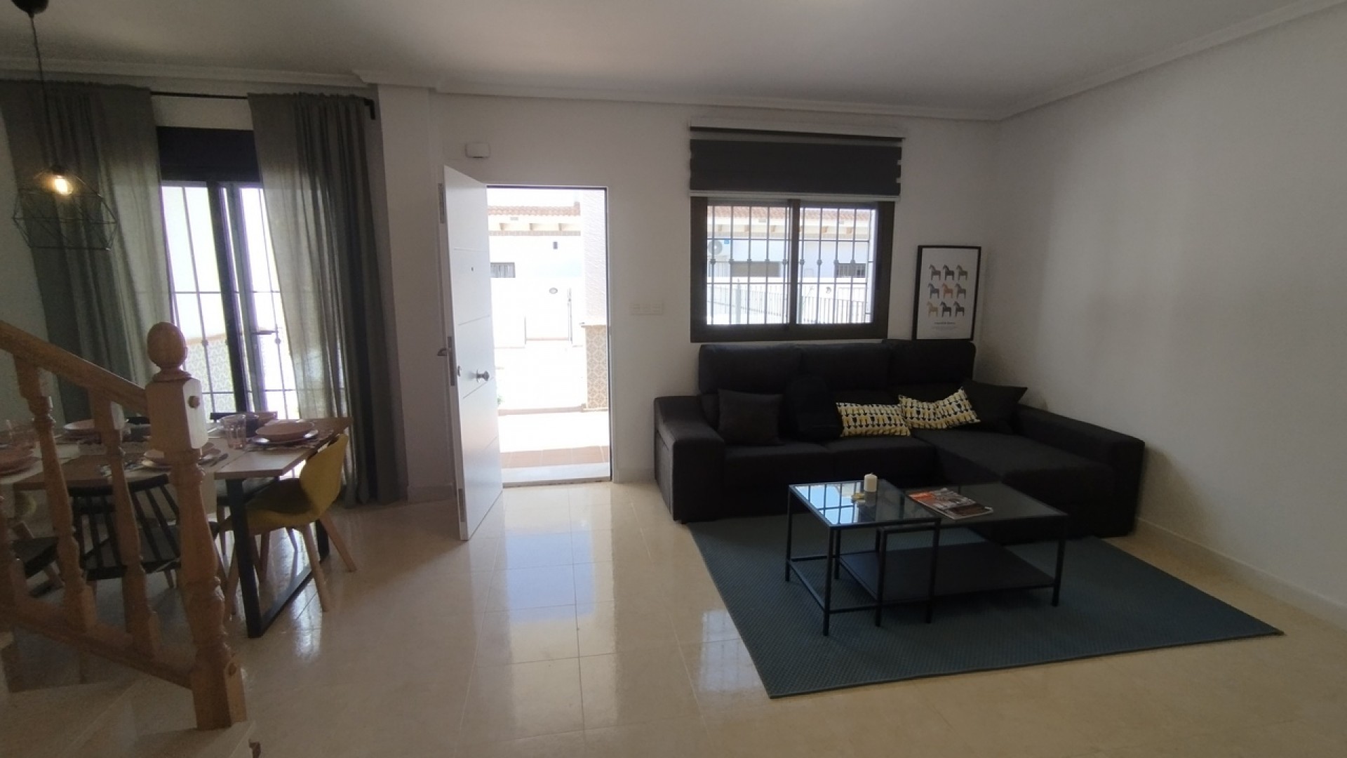 Återförsäljning - Radhus -
San Miguel de Salinas