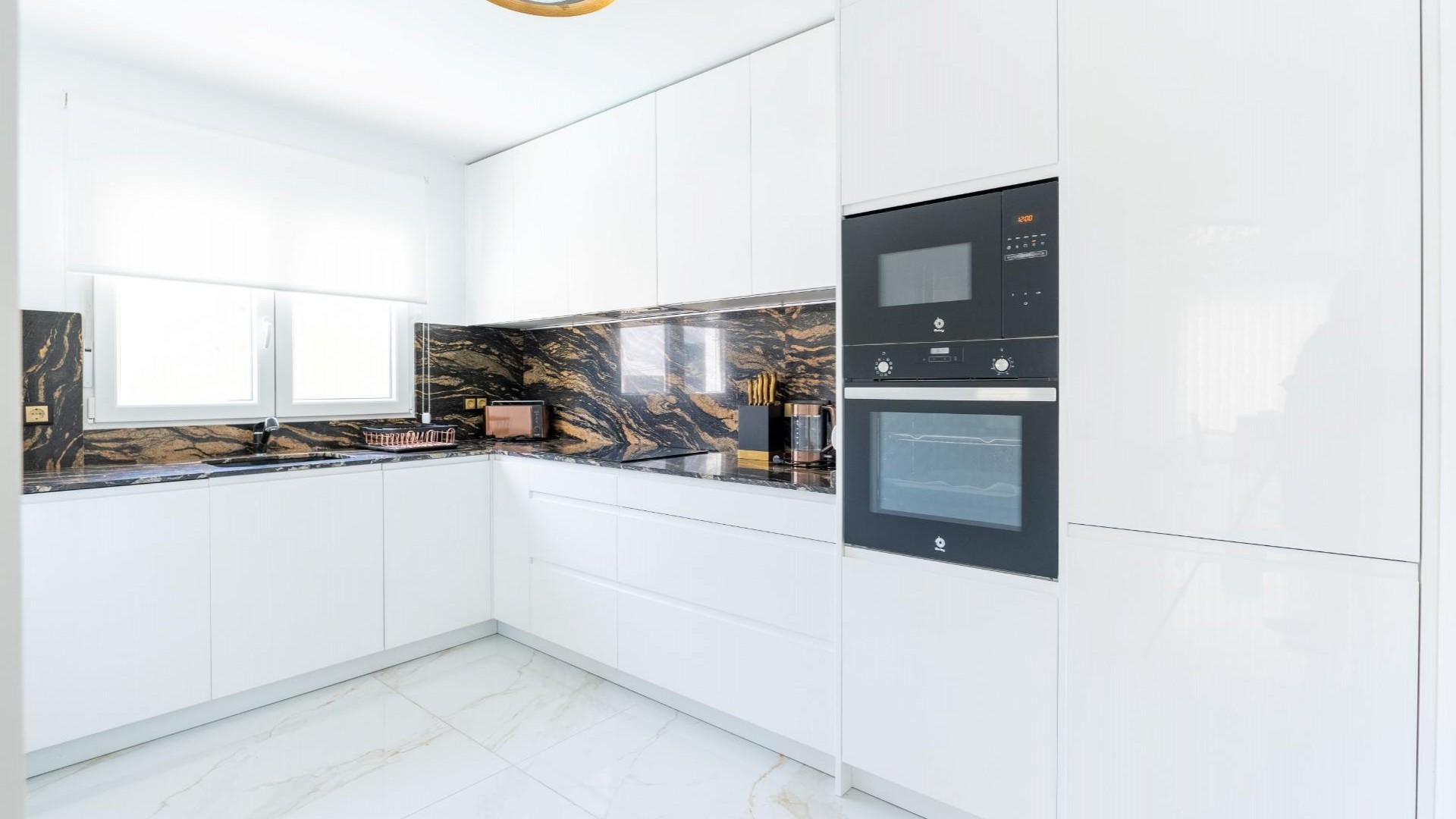 Återförsäljning - Radhus -
Torrevieja - Punta prima