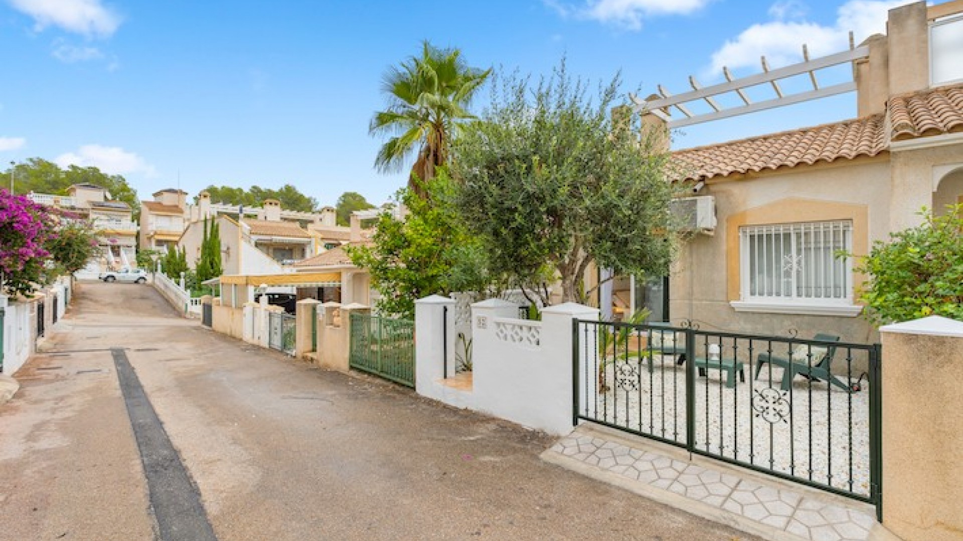 Återförsäljning - Radhus -
Villamartín - Monte Golf