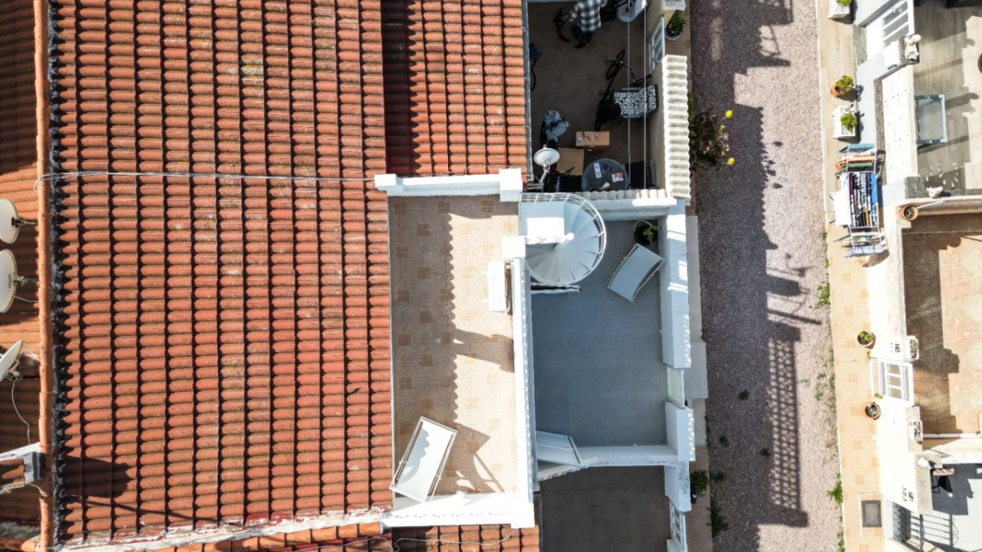 Återförsäljning -  -
Torrevieja - El chaparral