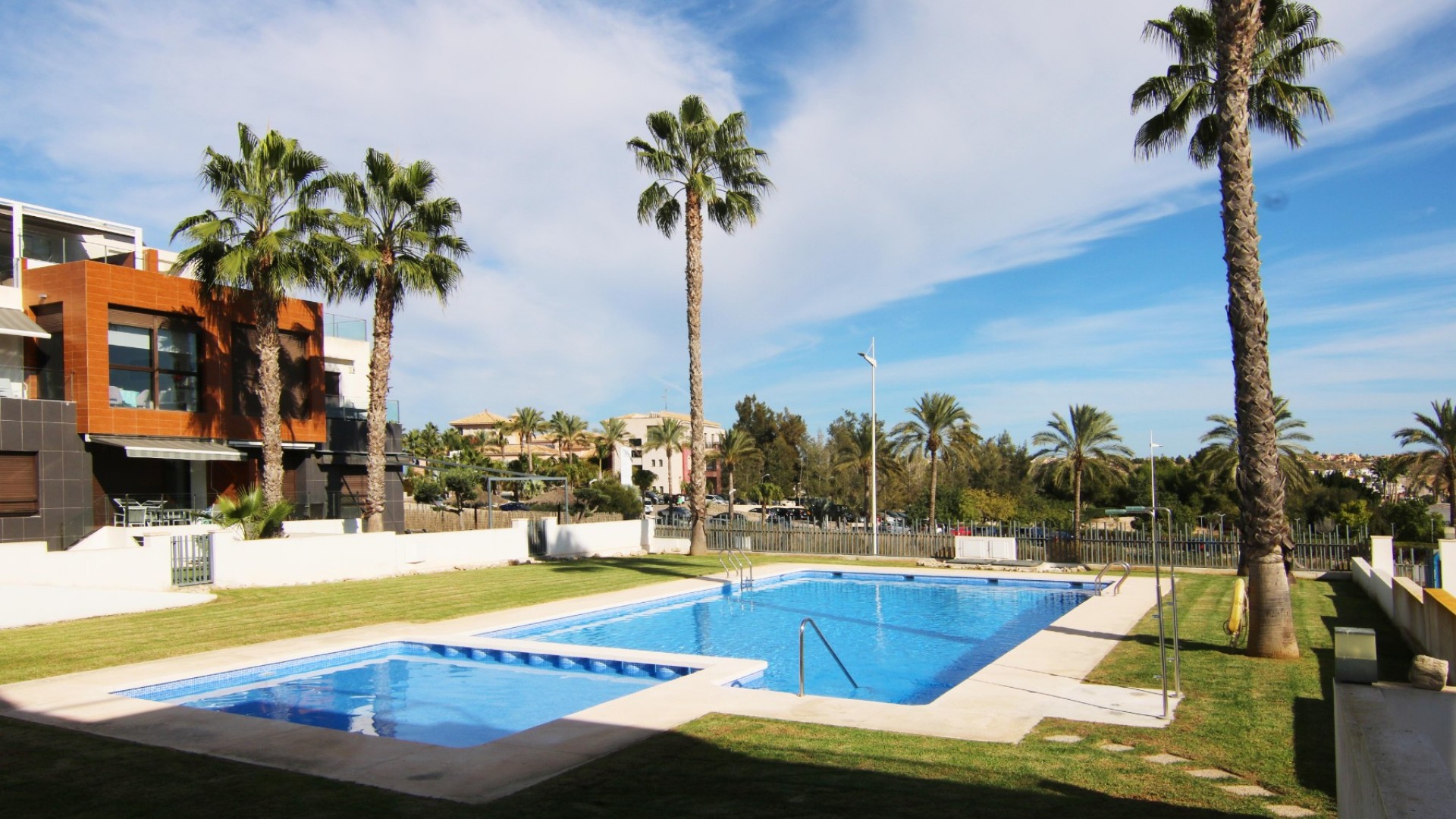 Återförsäljning - Villa i parhus -
Algorfa - La Finca Golf