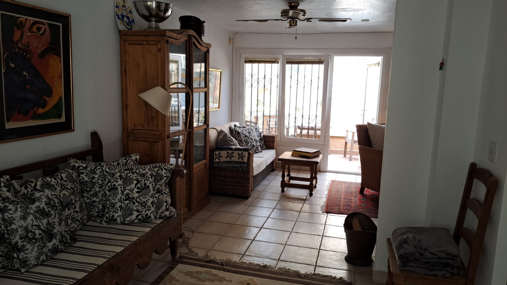 Återförsäljning - Villa i parhus -
La Mata