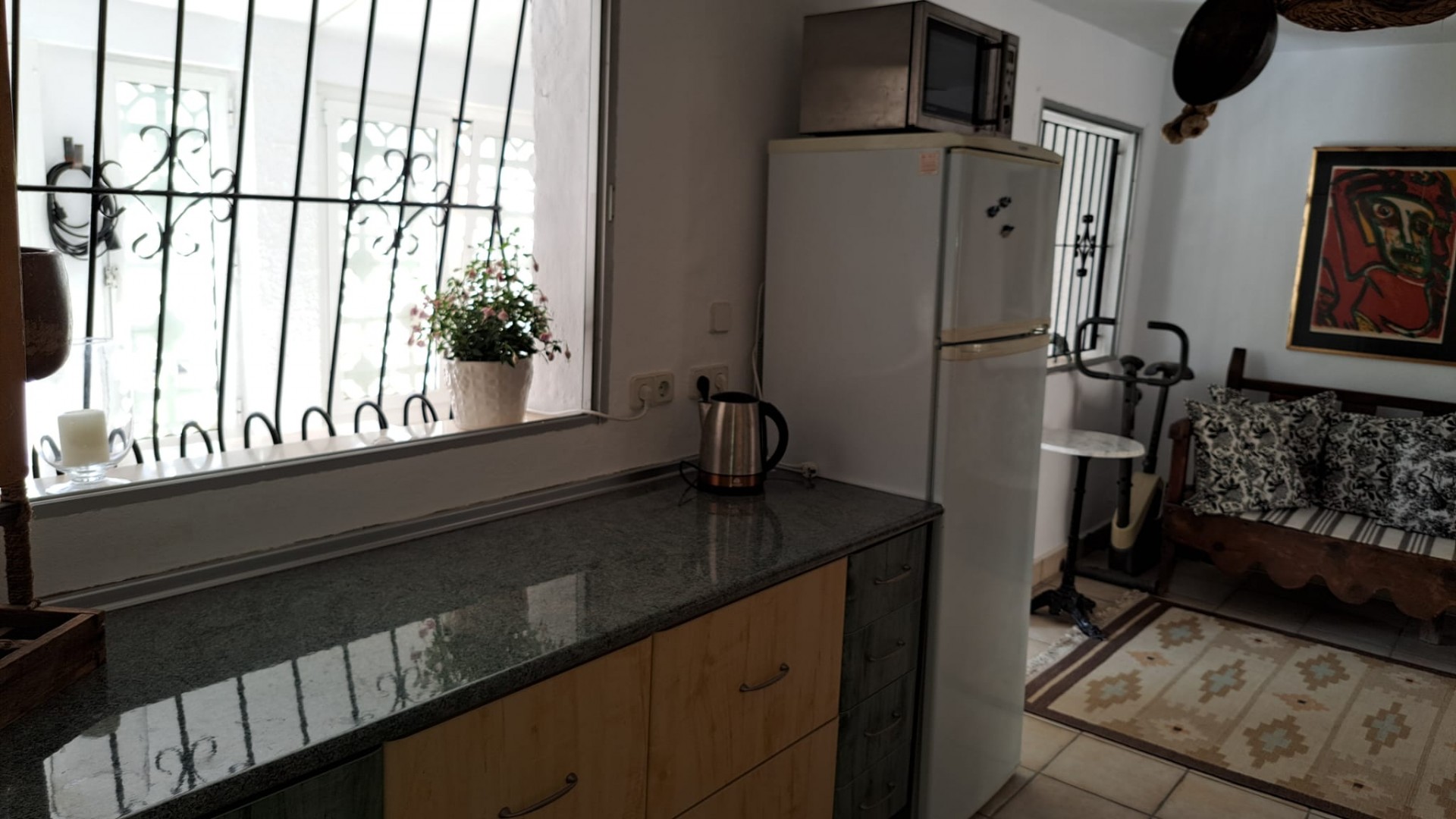 Återförsäljning - Villa i parhus -
La Mata