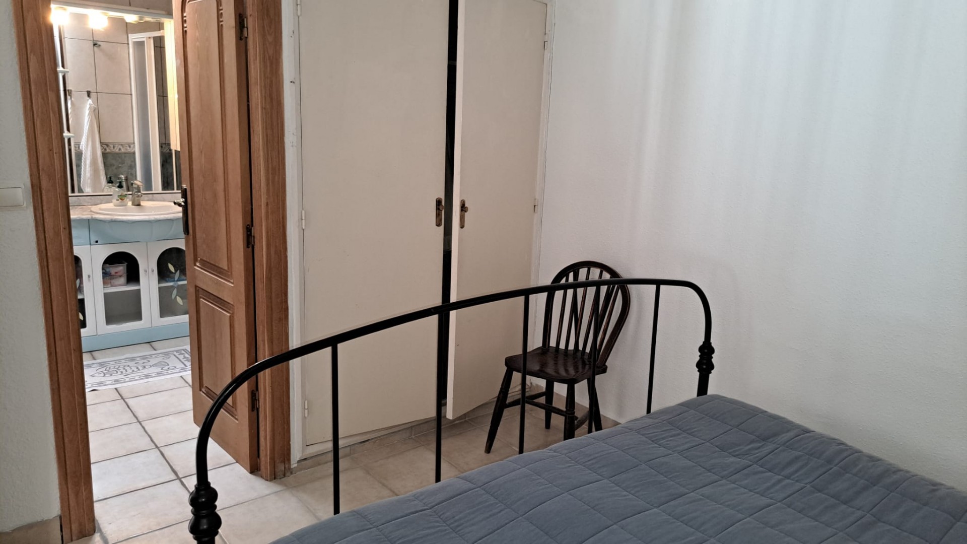 Återförsäljning - Villa i parhus -
La Mata