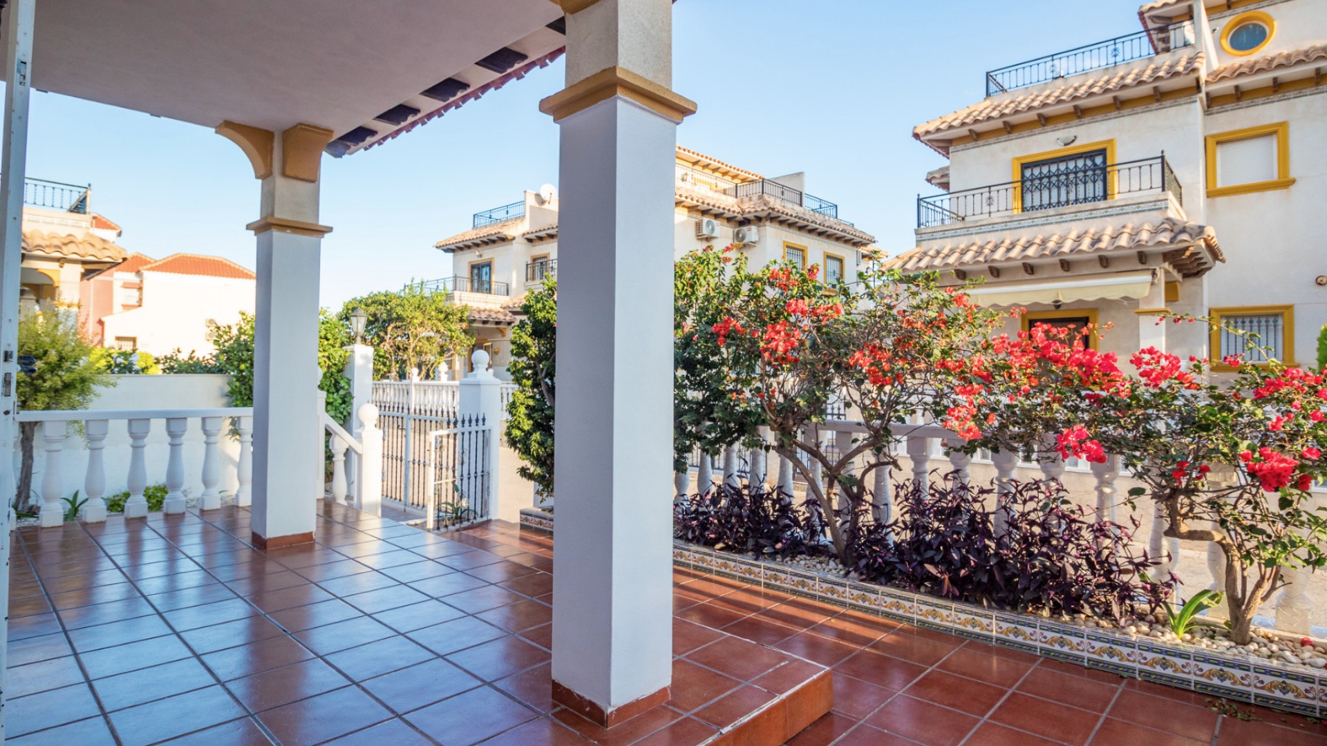 Återförsäljning - Villa i parhus -
La Zenia - Villas San Jose