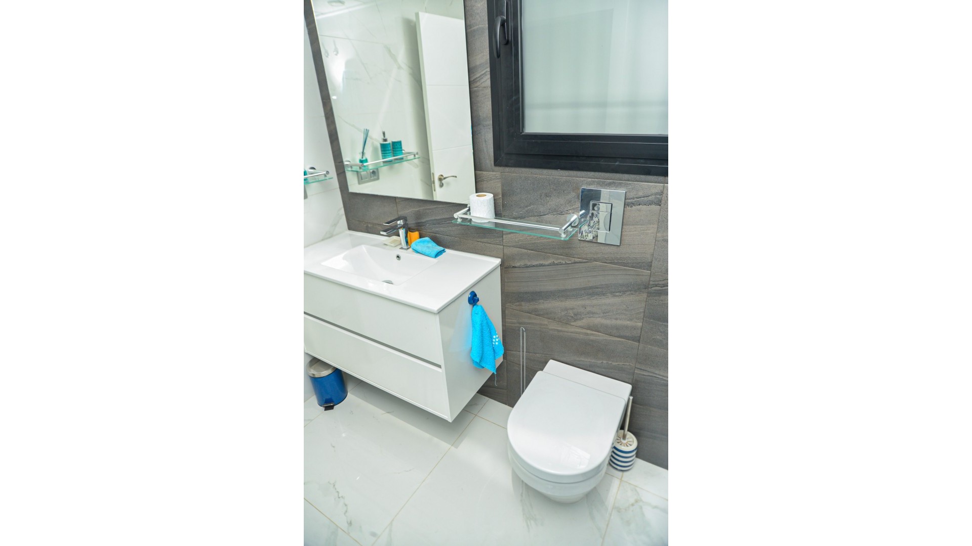 Återförsäljning - Villa i parhus -
Los Montesinos - 0