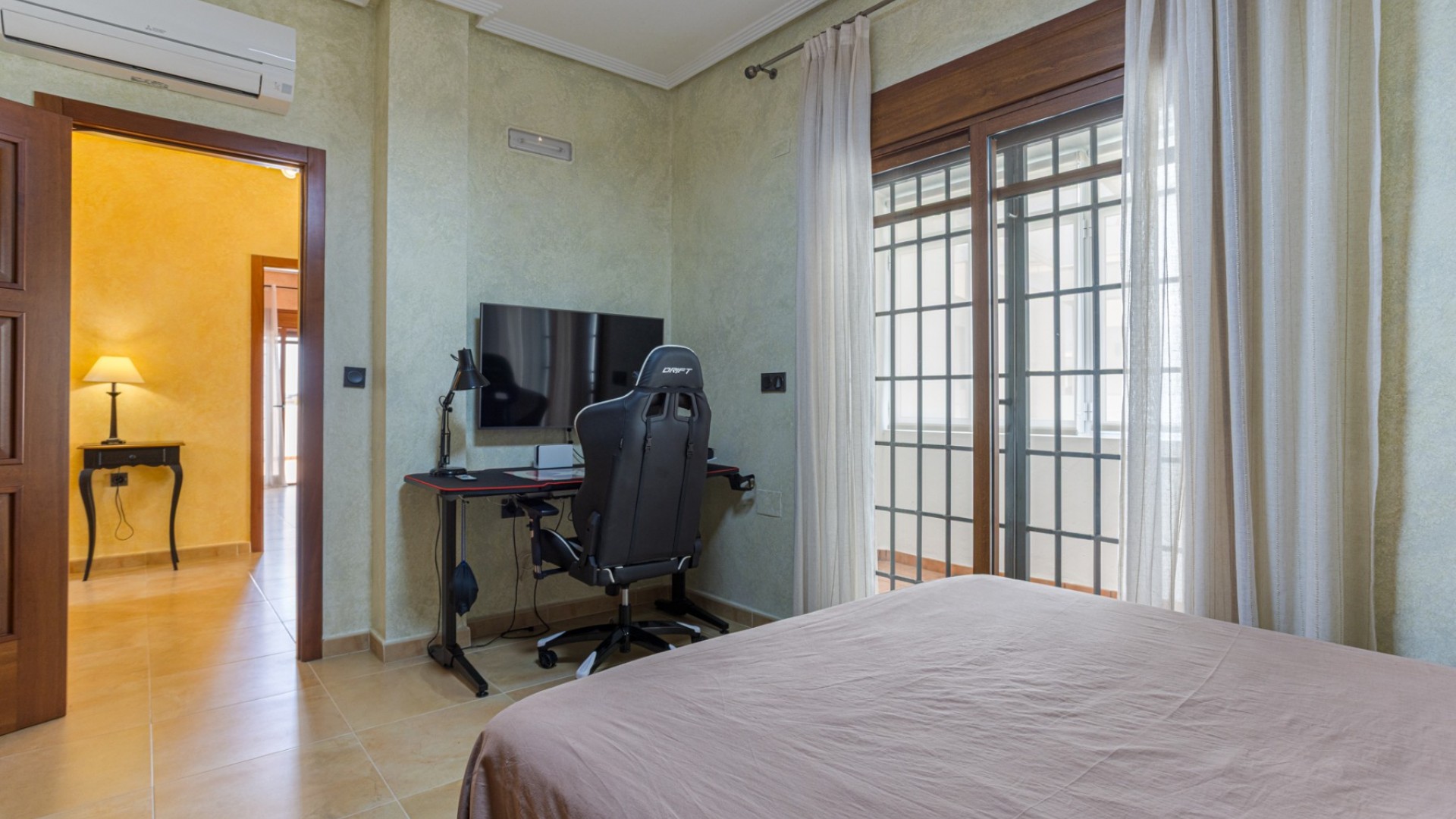 Återförsäljning - Villa i parhus -
Los Montesinos - La Herrada