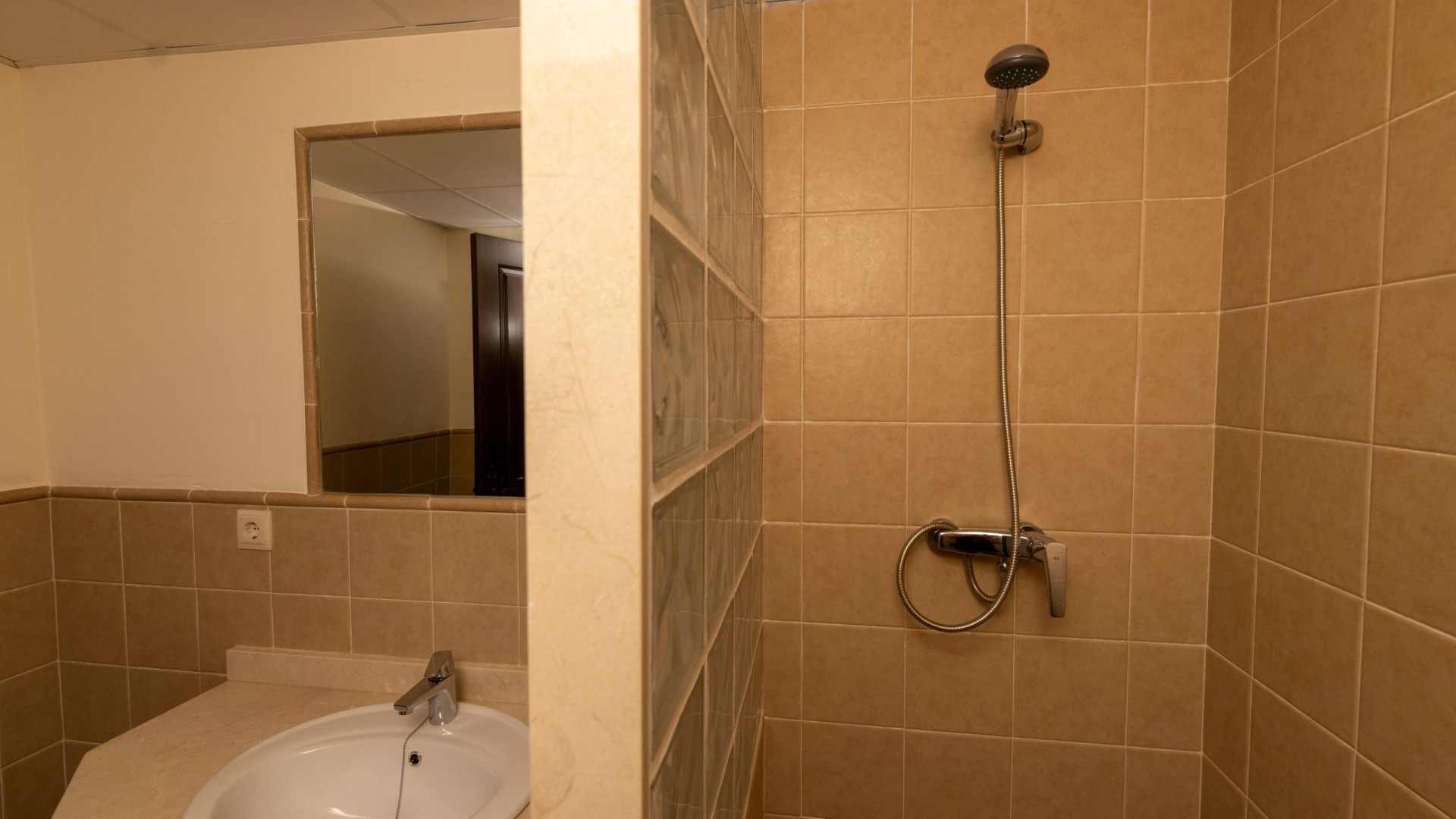 Återförsäljning - Villa i parhus -
Murcia