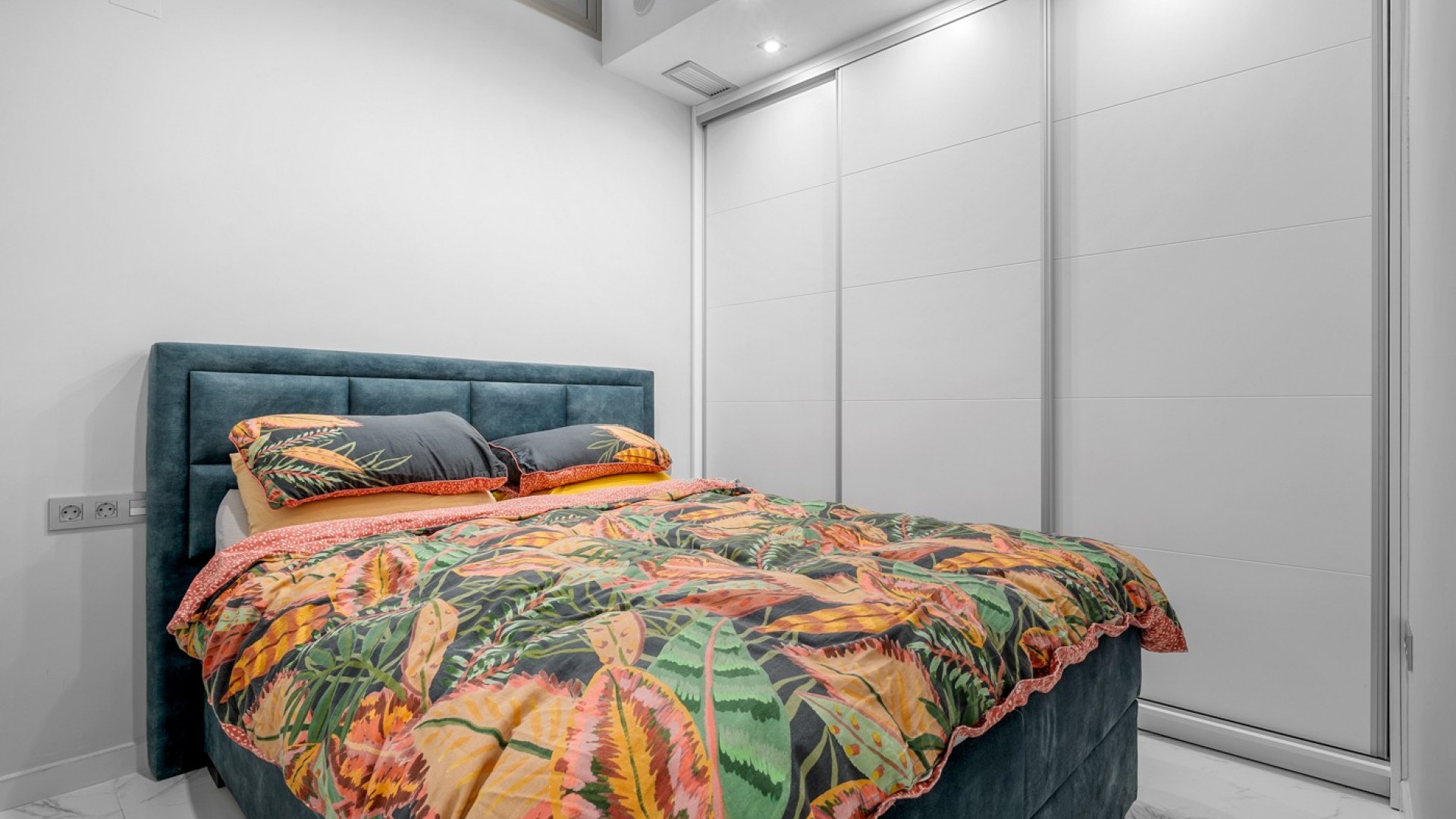 Återförsäljning - Villa i parhus -
Orihuela Costa - Villamartin*