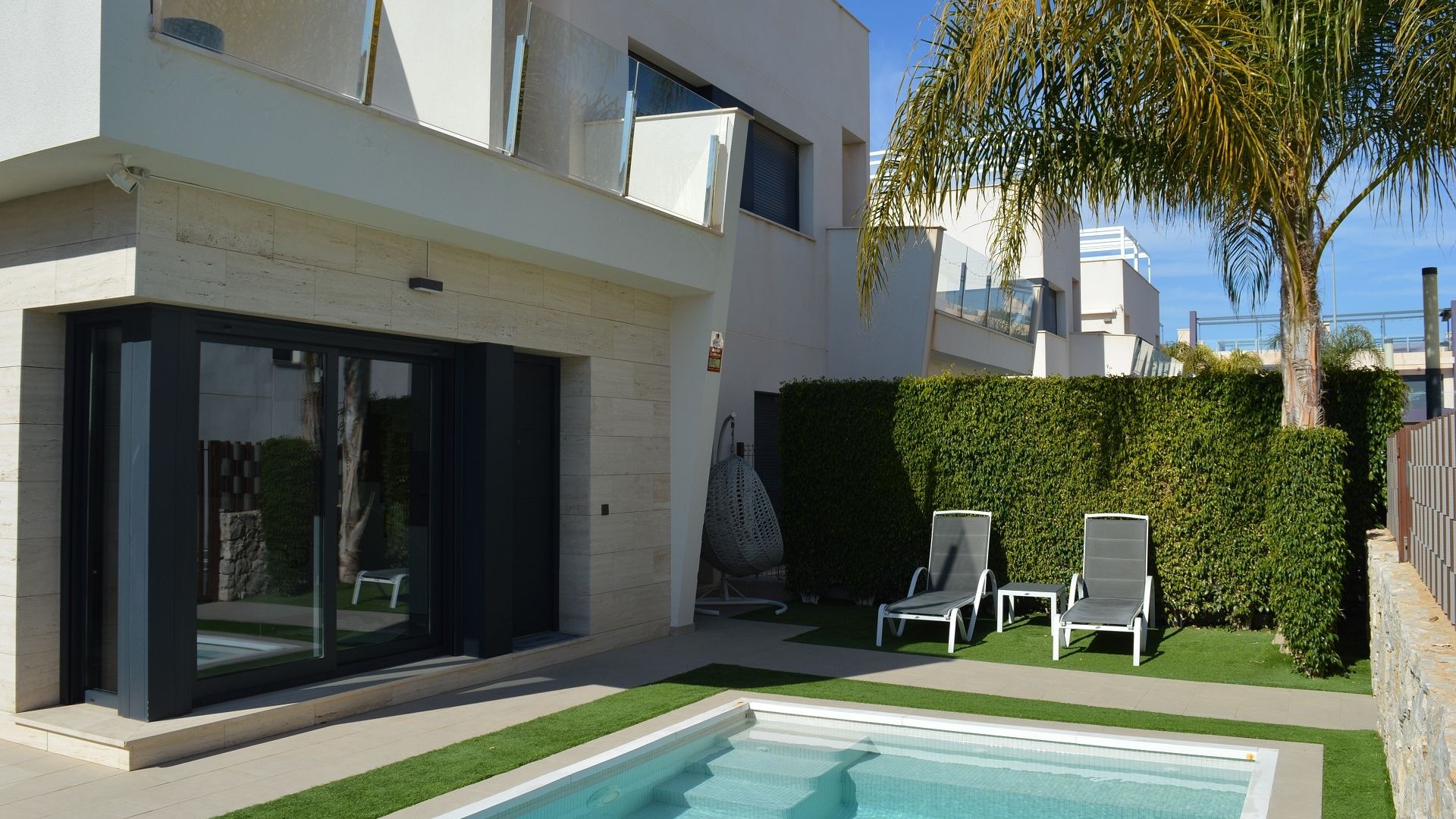 Återförsäljning - Villa i parhus -
Pilar de la Horadada