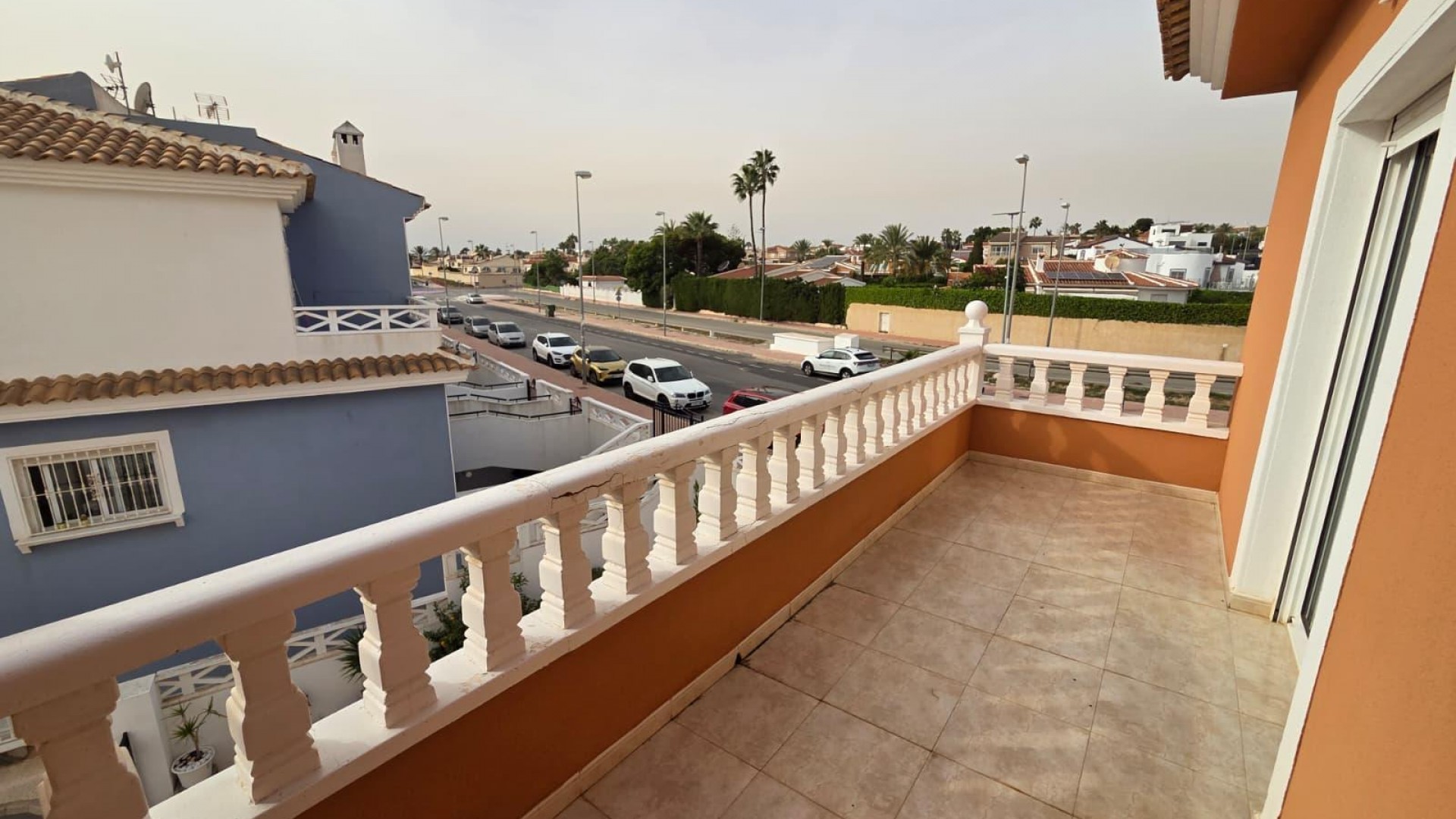 Återförsäljning - Villa -
Torrevieja - CIUDAD QUESADA