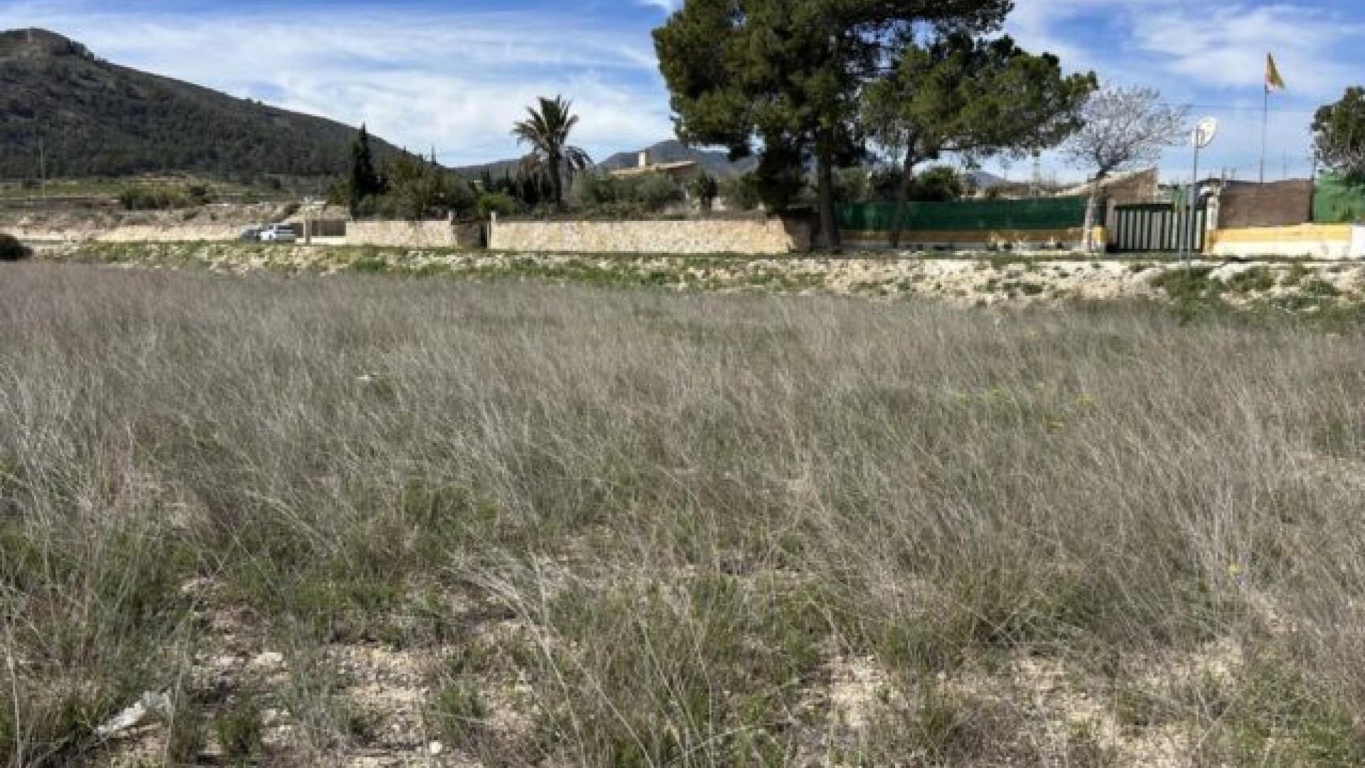 Återförsäljning - Vomt Mark -
La Romana